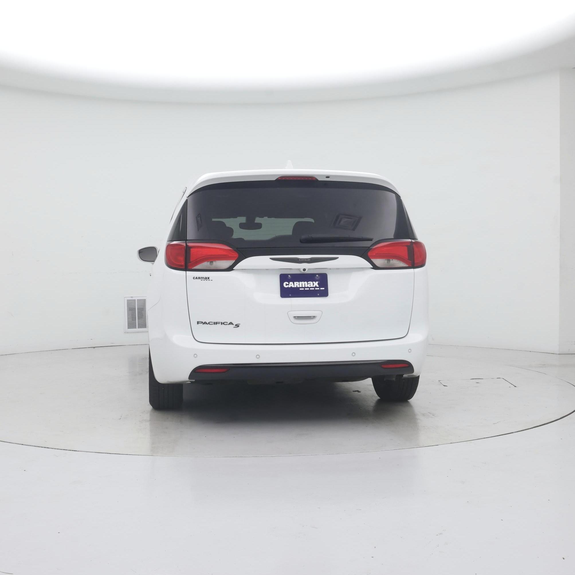 Thumbnail: 2020 Chrysler Pacifica - 6