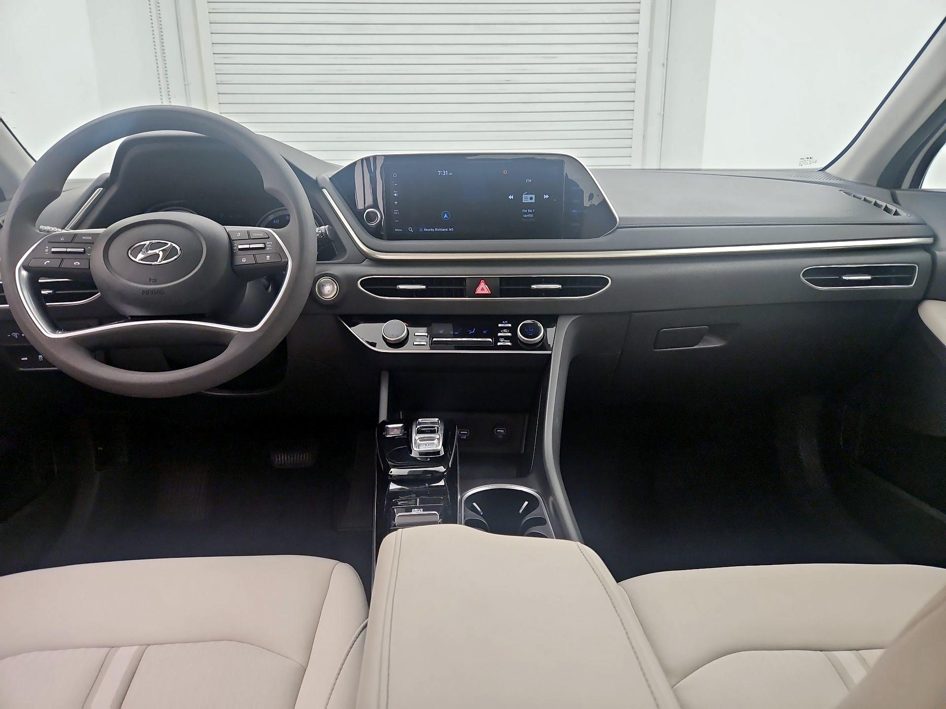 Thumbnail: 2023 Hyundai Sonata - 9