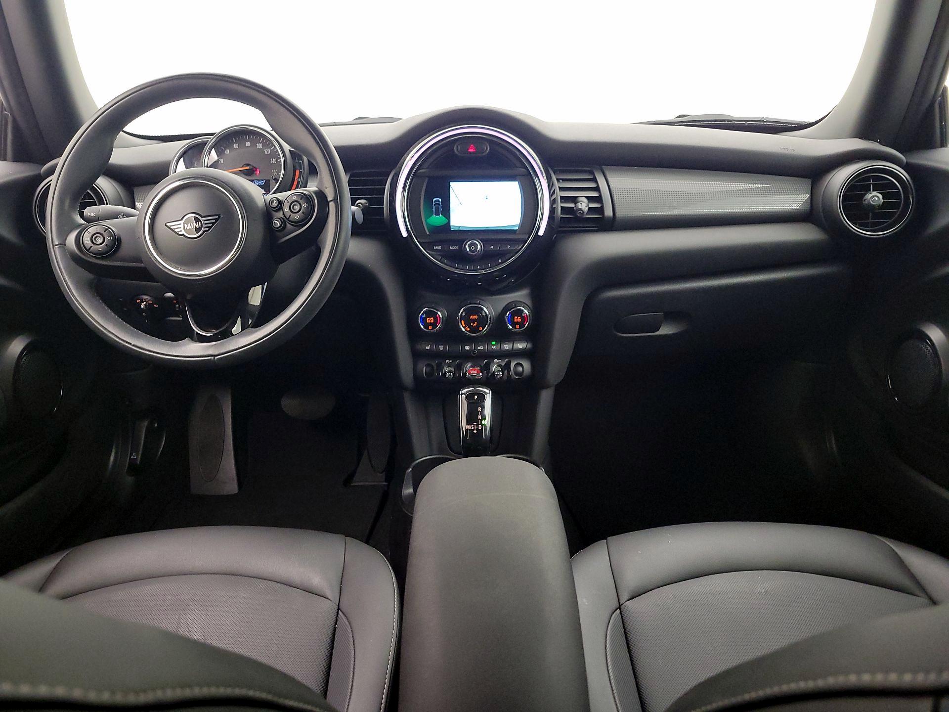 Thumbnail: 2020 MINI Cooper Hardtop - 9