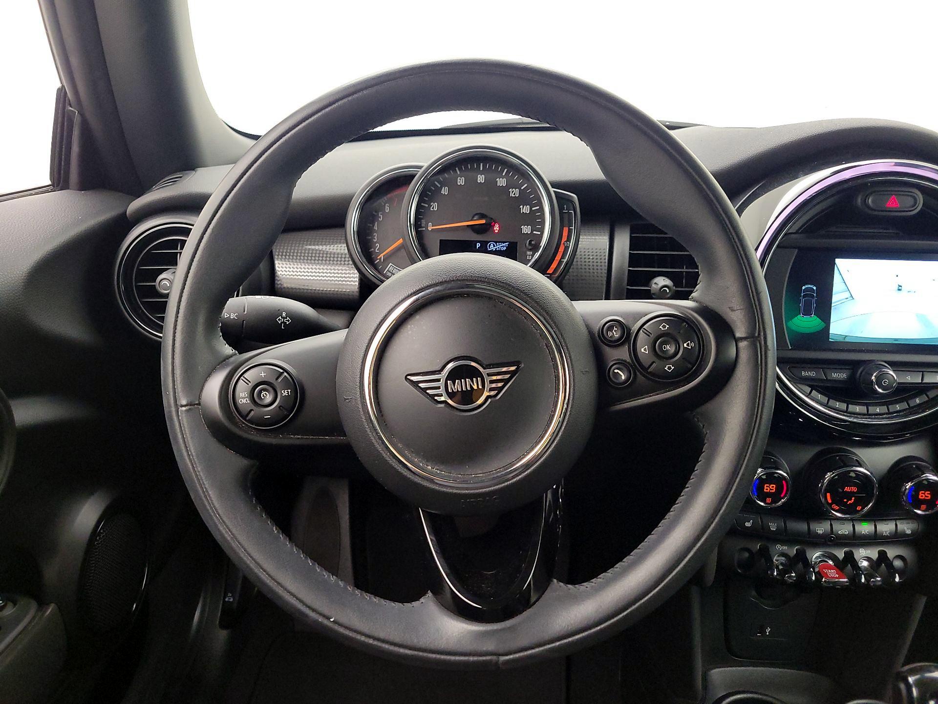 Thumbnail: 2020 MINI Cooper Hardtop - 10