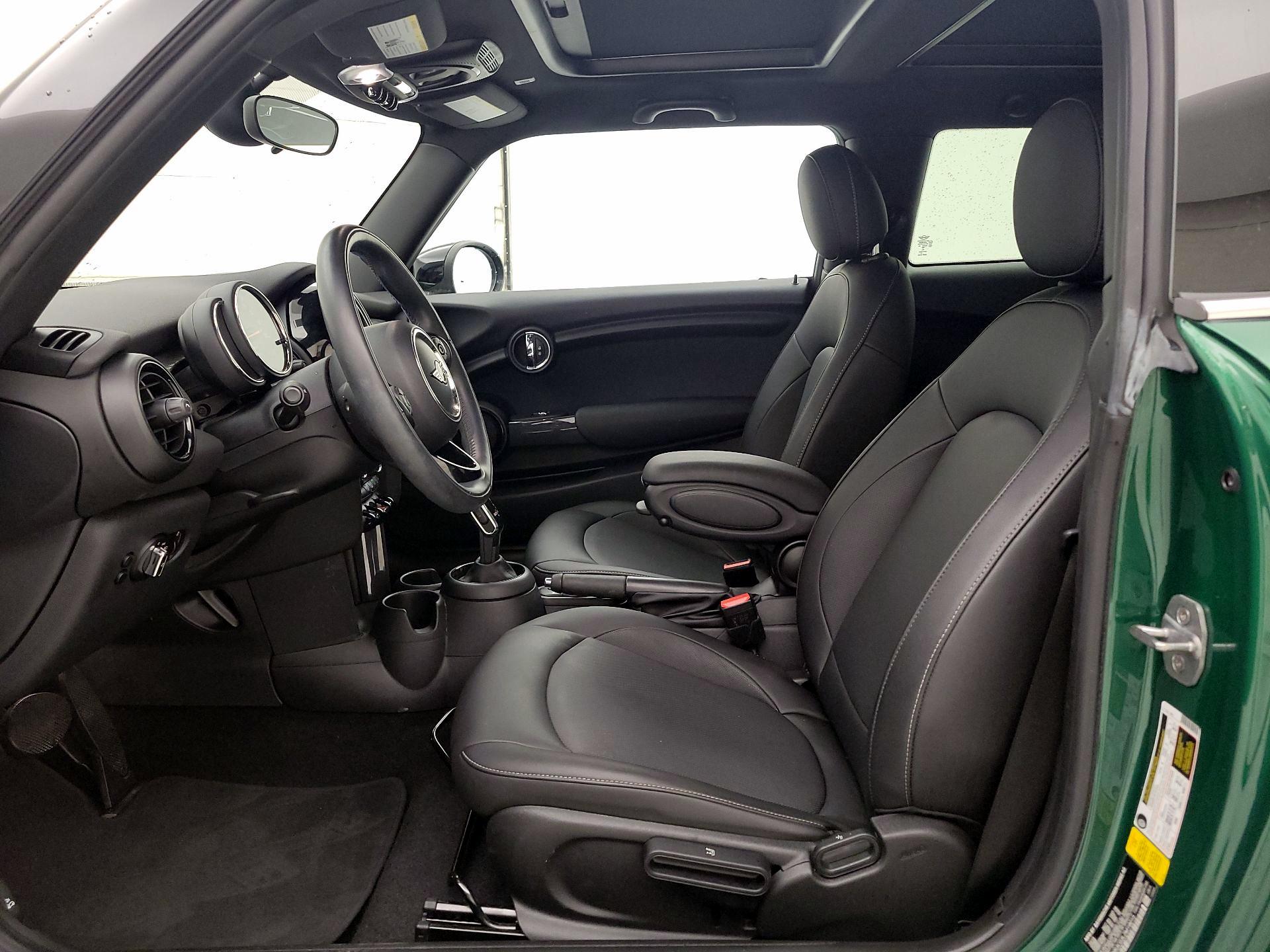 Thumbnail: 2020 MINI Cooper Hardtop - 11