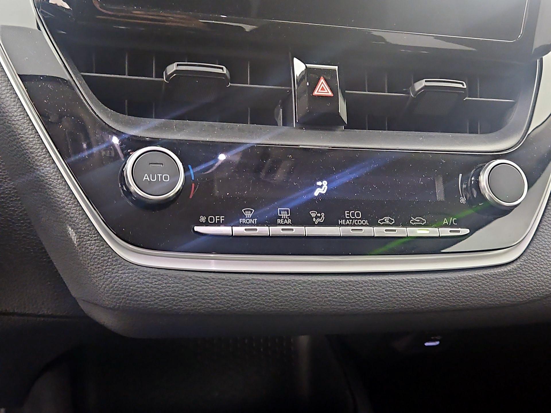 Thumbnail: 2024 Toyota Corolla - 16