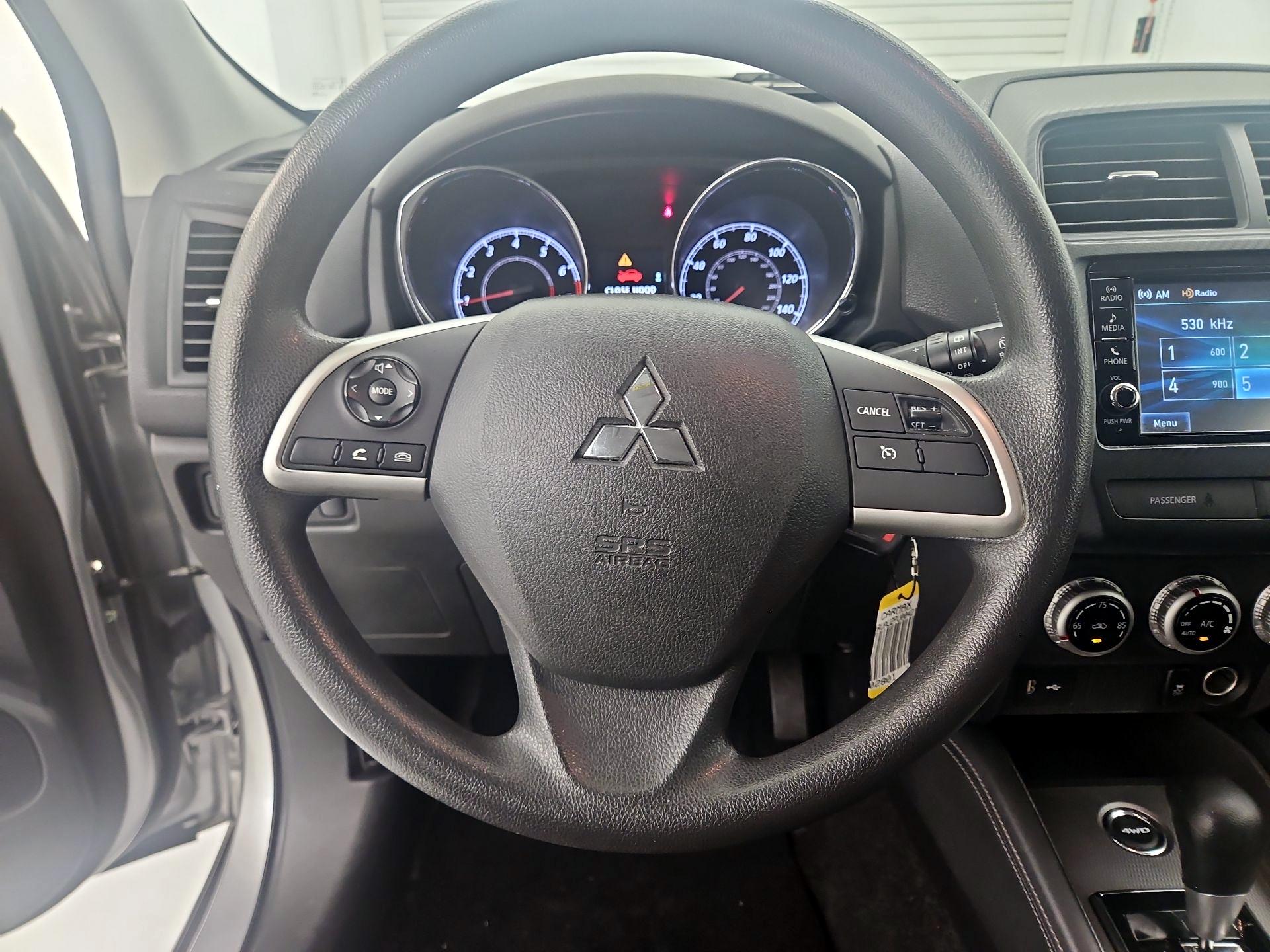 Thumbnail: 2023 Mitsubishi Outlander Sport - 10