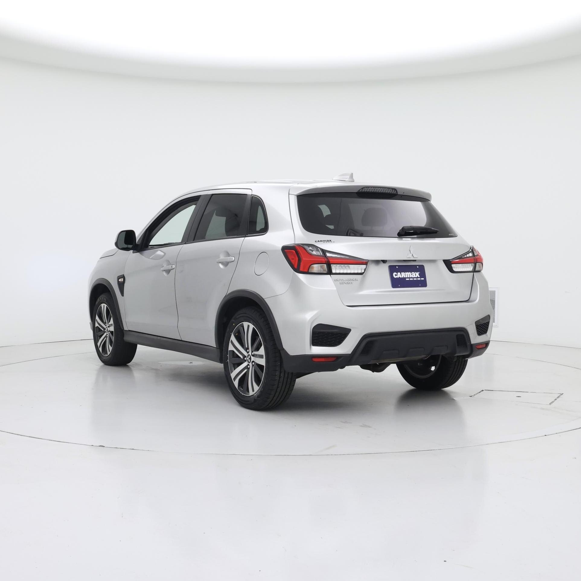 Thumbnail: 2023 Mitsubishi Outlander Sport - 2