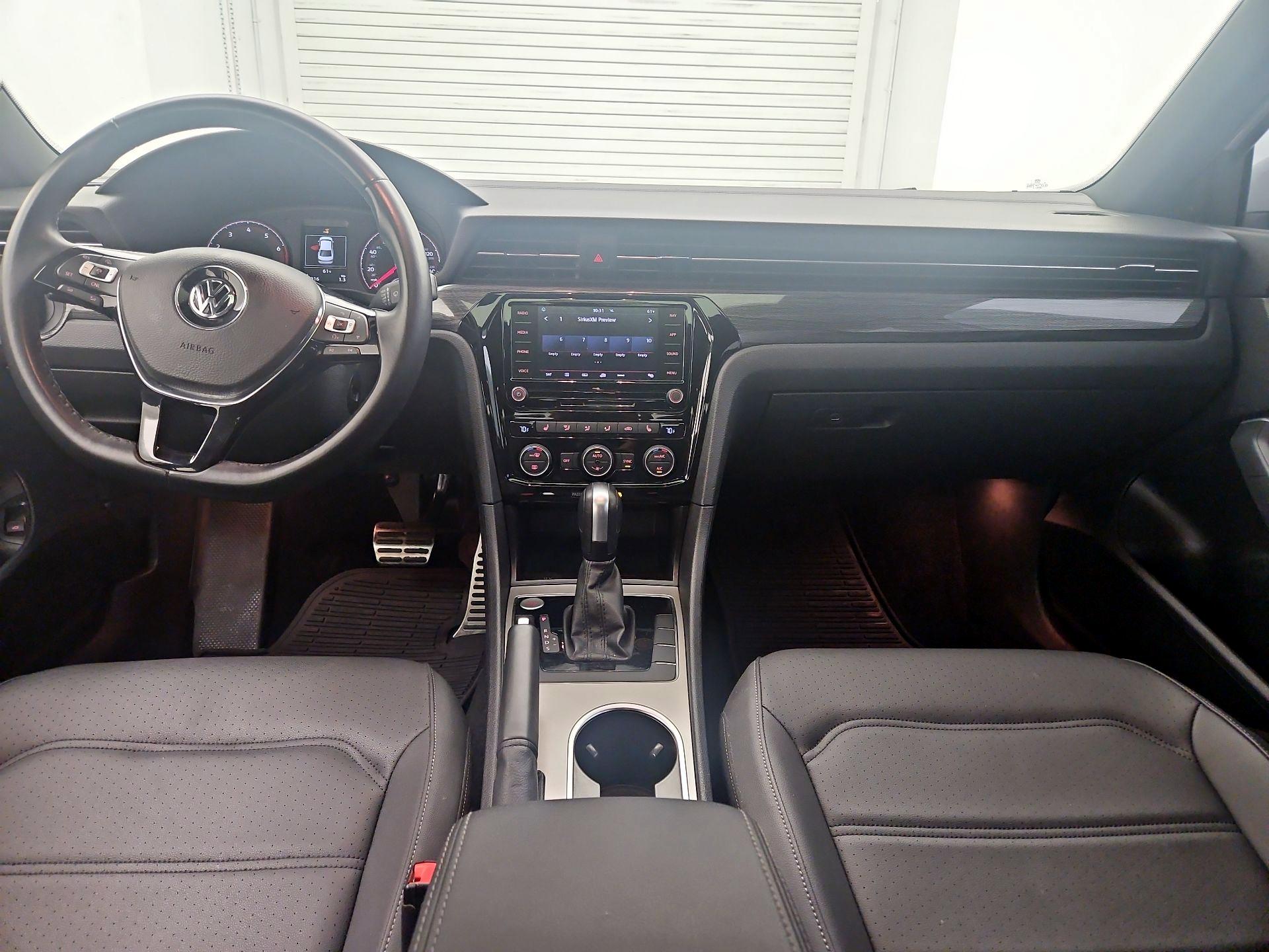 Thumbnail: 2021 Volkswagen Passat - 9