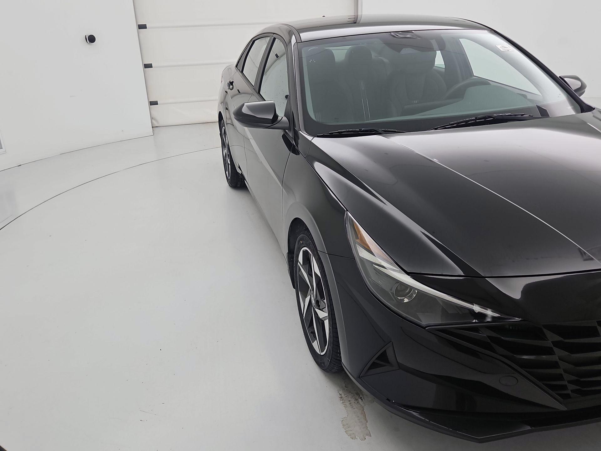 Thumbnail: 2023 Hyundai Elantra - 1