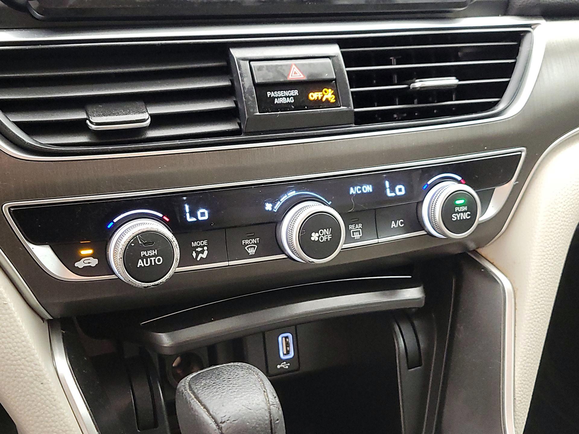 Thumbnail: 2020 Honda Accord - 16