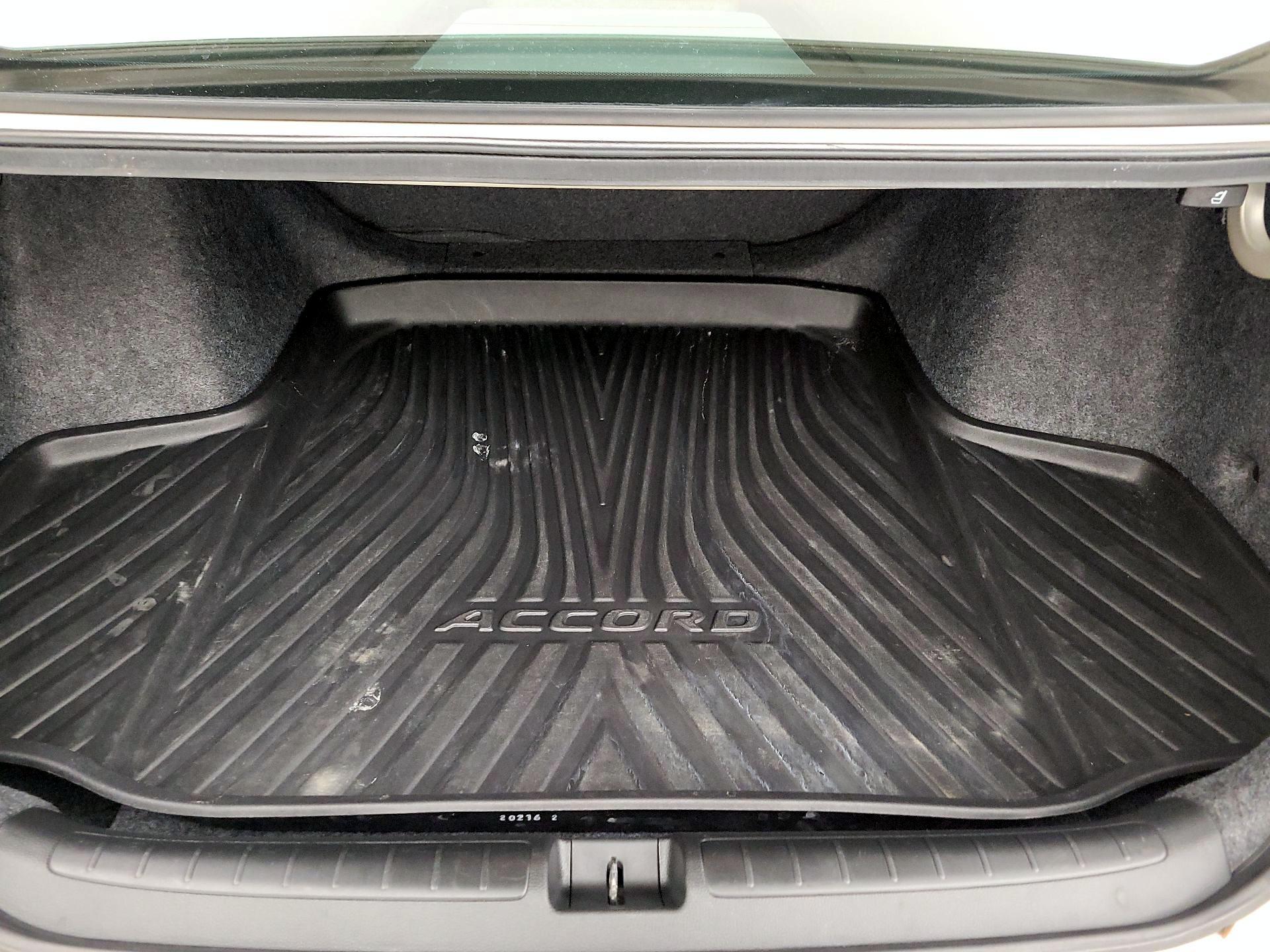 Thumbnail: 2020 Honda Accord - 20