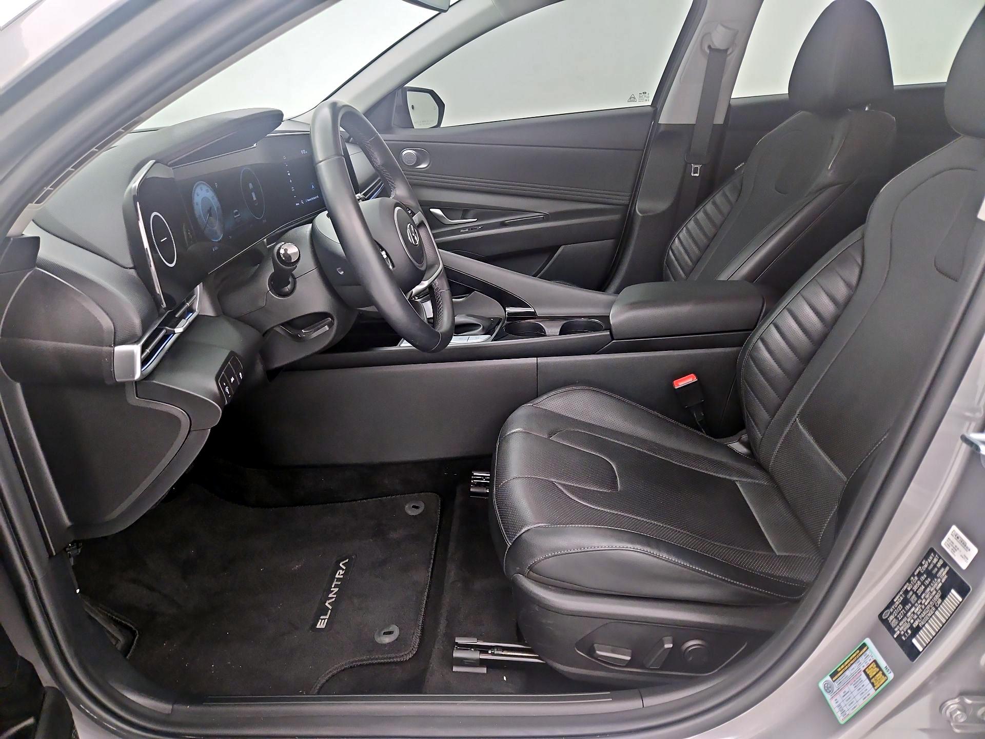 Thumbnail: 2023 Hyundai Elantra - 11