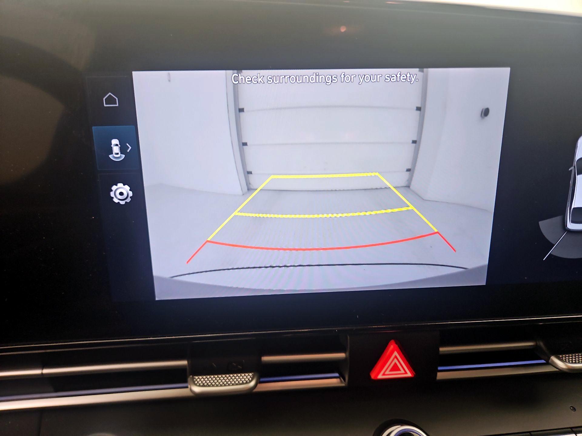 Thumbnail: 2023 Hyundai Elantra - 15