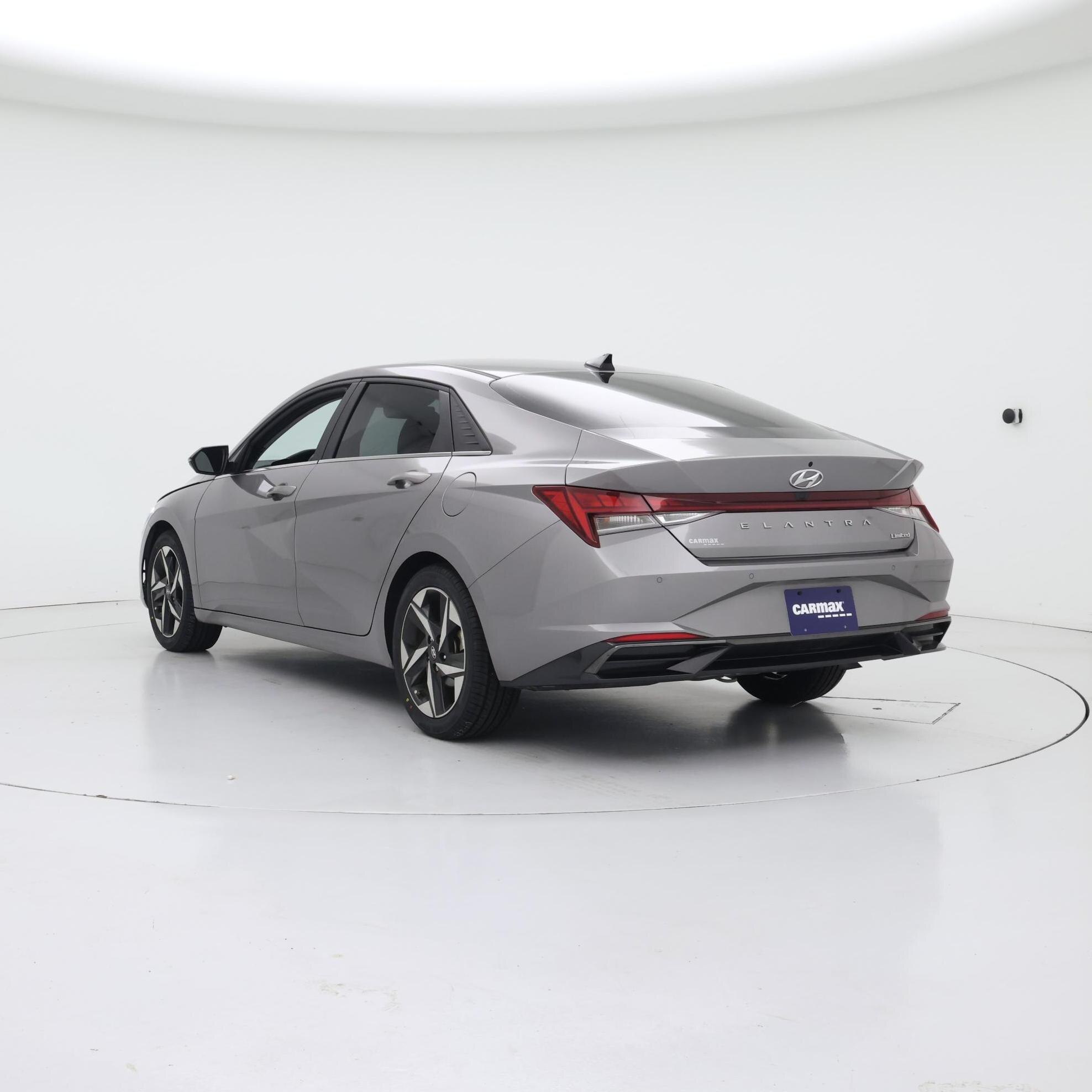 Thumbnail: 2023 Hyundai Elantra - 2