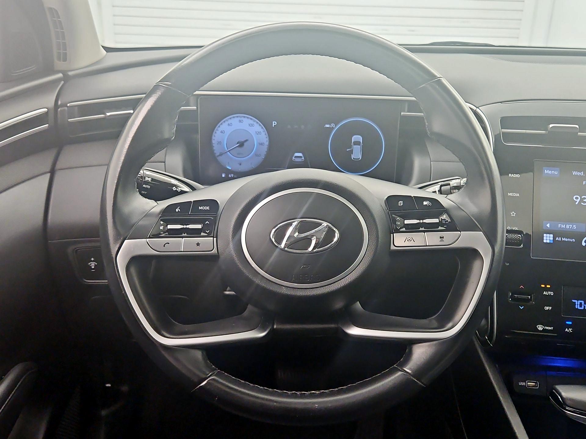 Thumbnail: 2022 Hyundai Tucson - 10