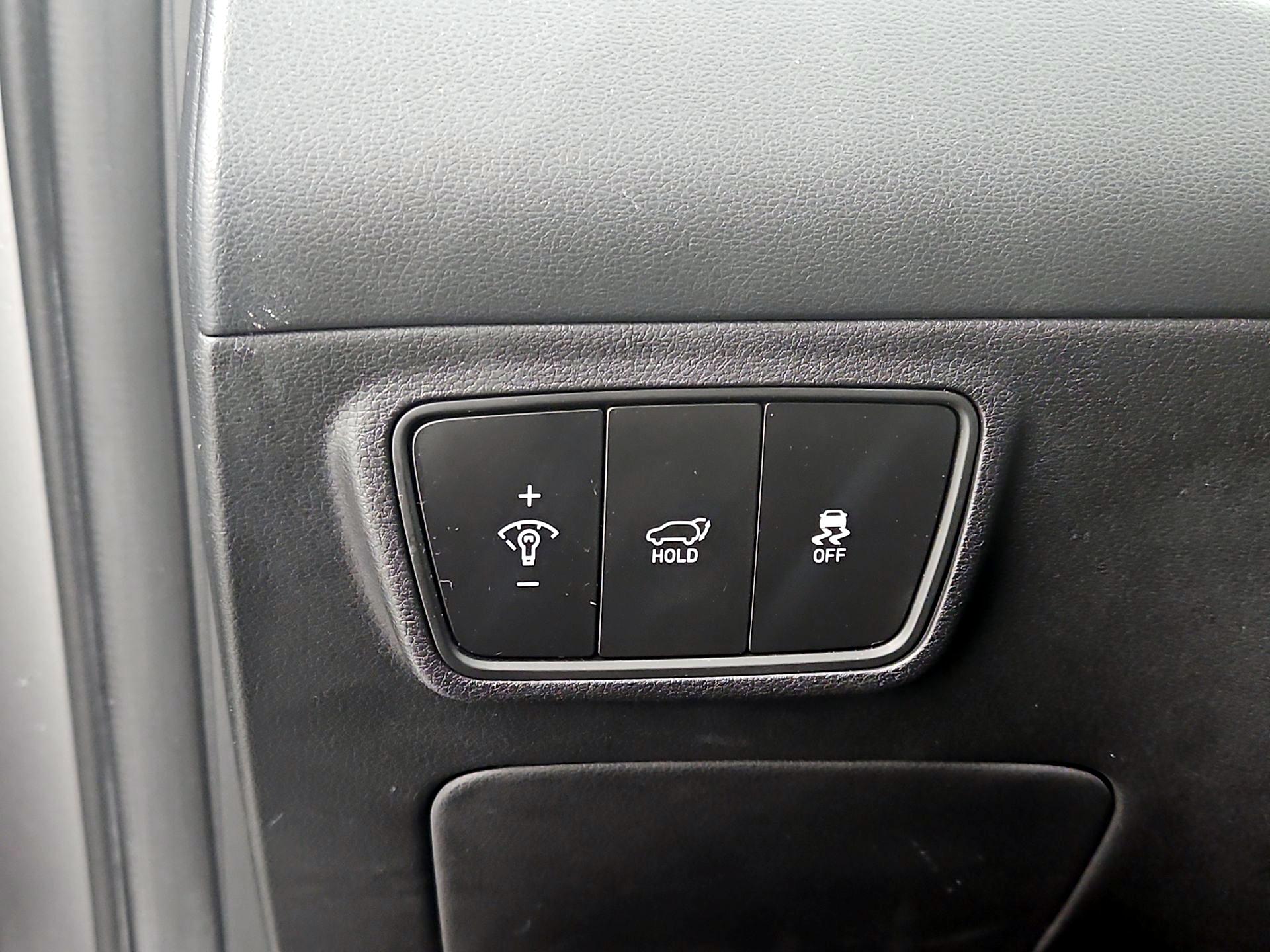 Thumbnail: 2022 Hyundai Tucson - 13