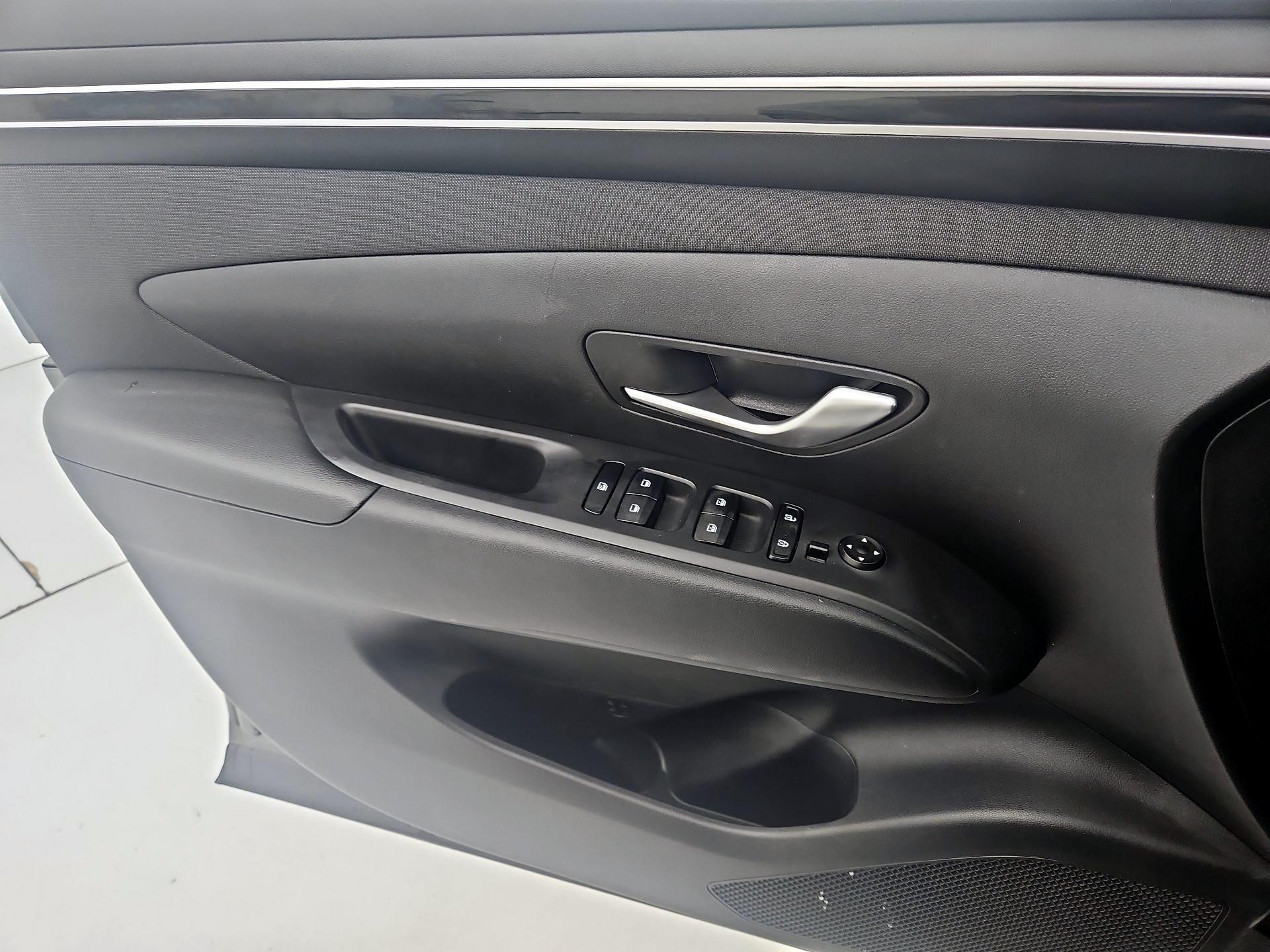 Thumbnail: 2023 Hyundai Tucson - 12