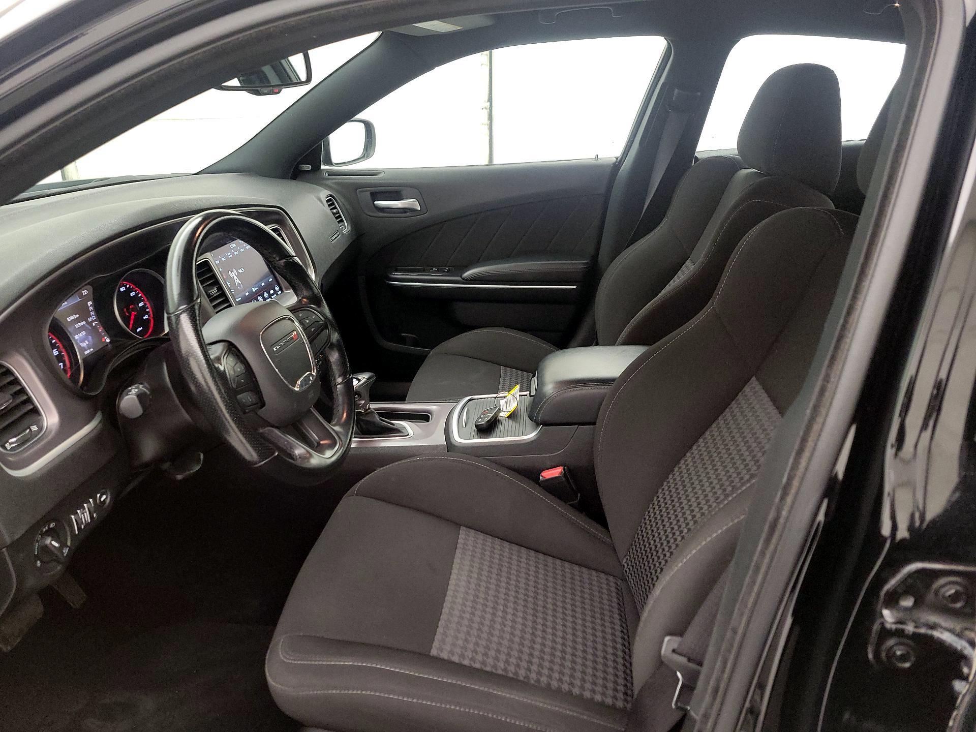 Thumbnail: 2022 Dodge Charger - 11