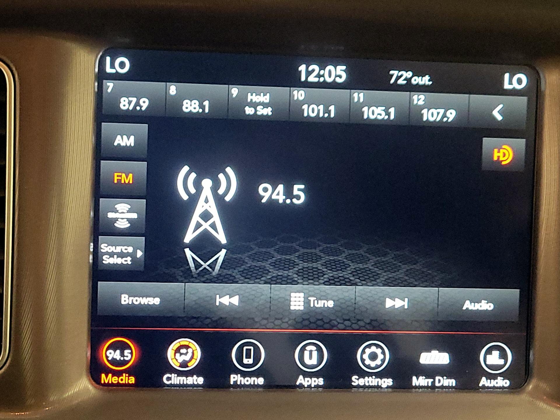 Thumbnail: 2022 Dodge Charger - 15