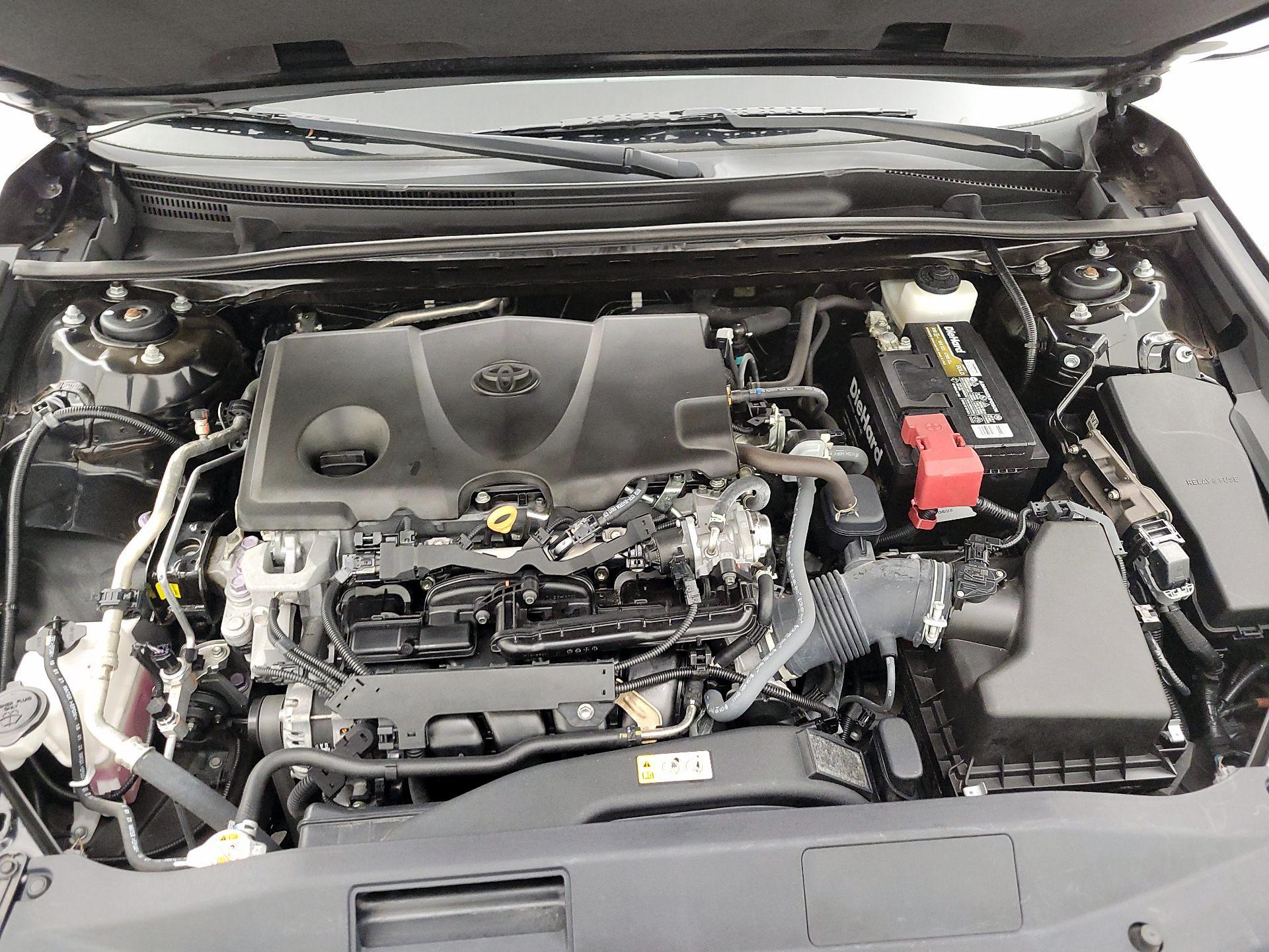 Thumbnail: 2022 Toyota Camry - 17