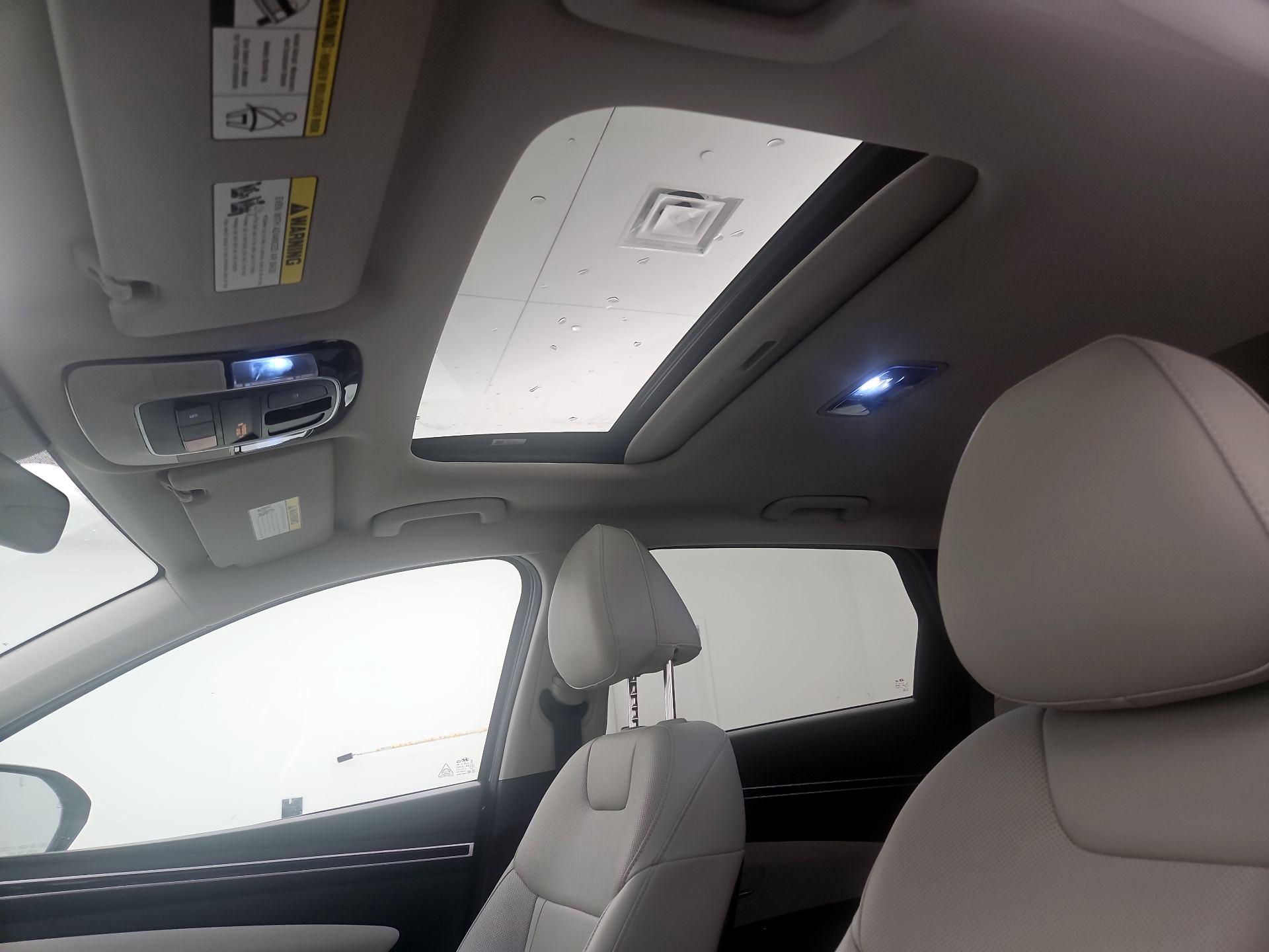 Thumbnail: 2023 Hyundai Tucson - 19