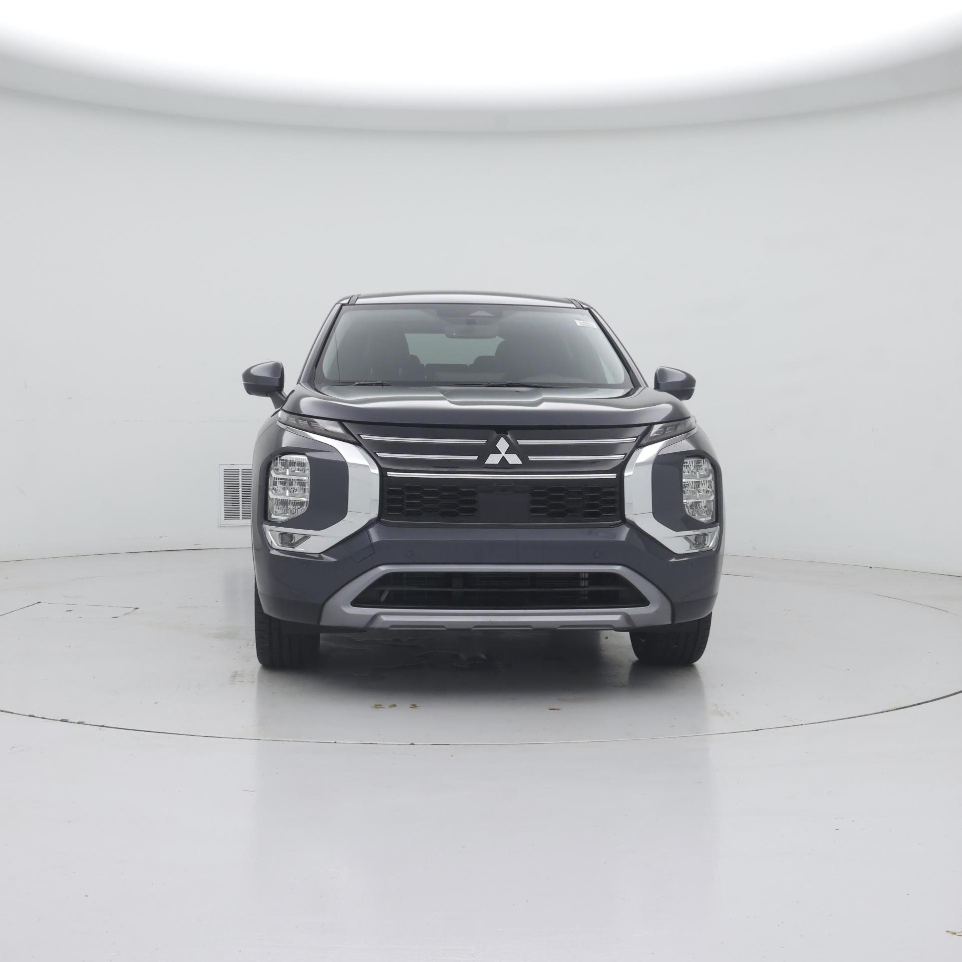 Thumbnail: 2025 Mitsubishi Outlander - 5