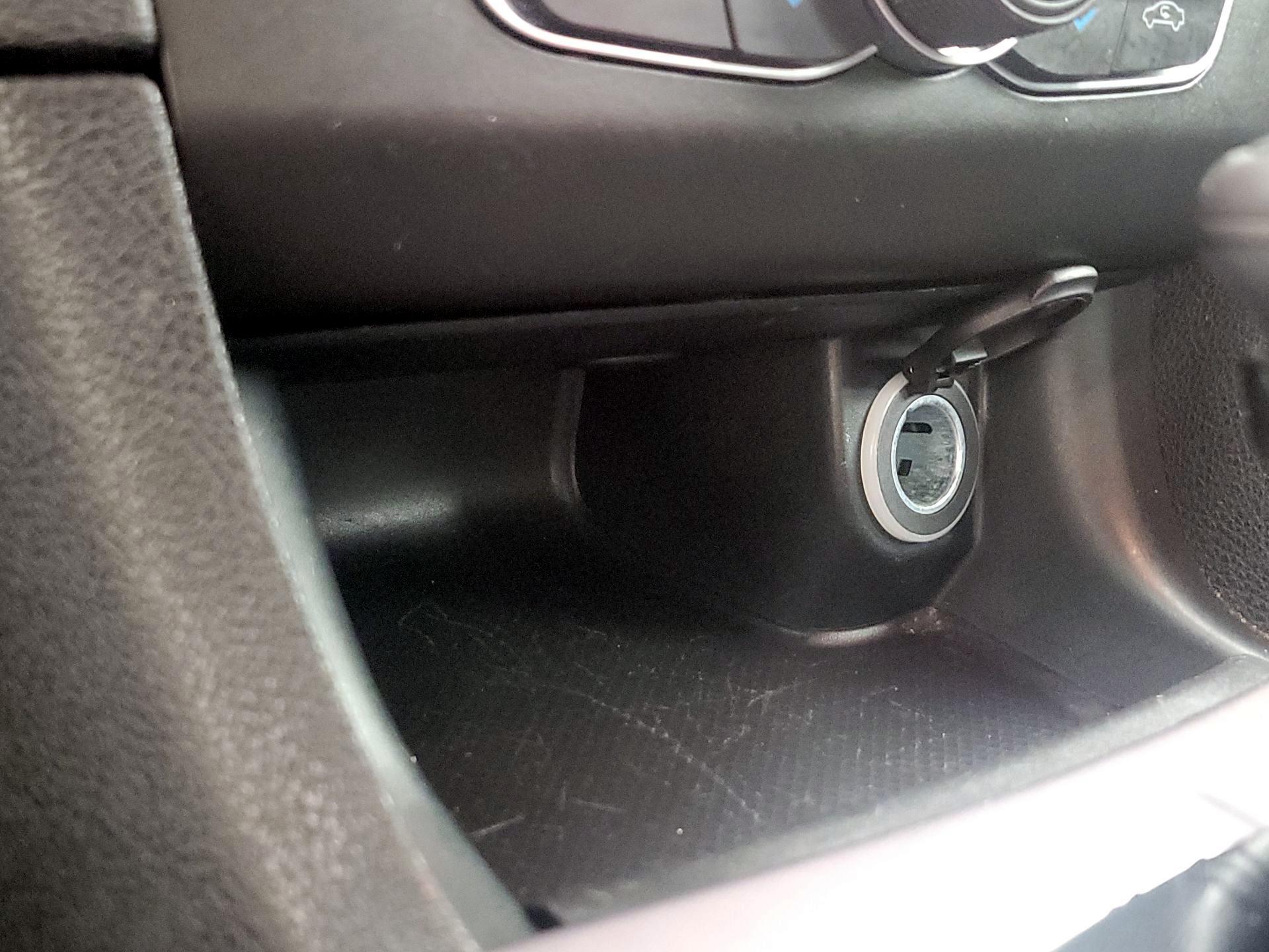 Thumbnail: 2022 Dodge Charger - 18