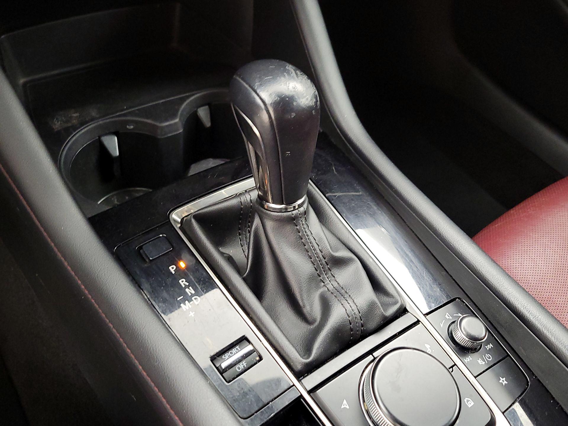 Thumbnail: 2023 Mazda Mazda3 - 17