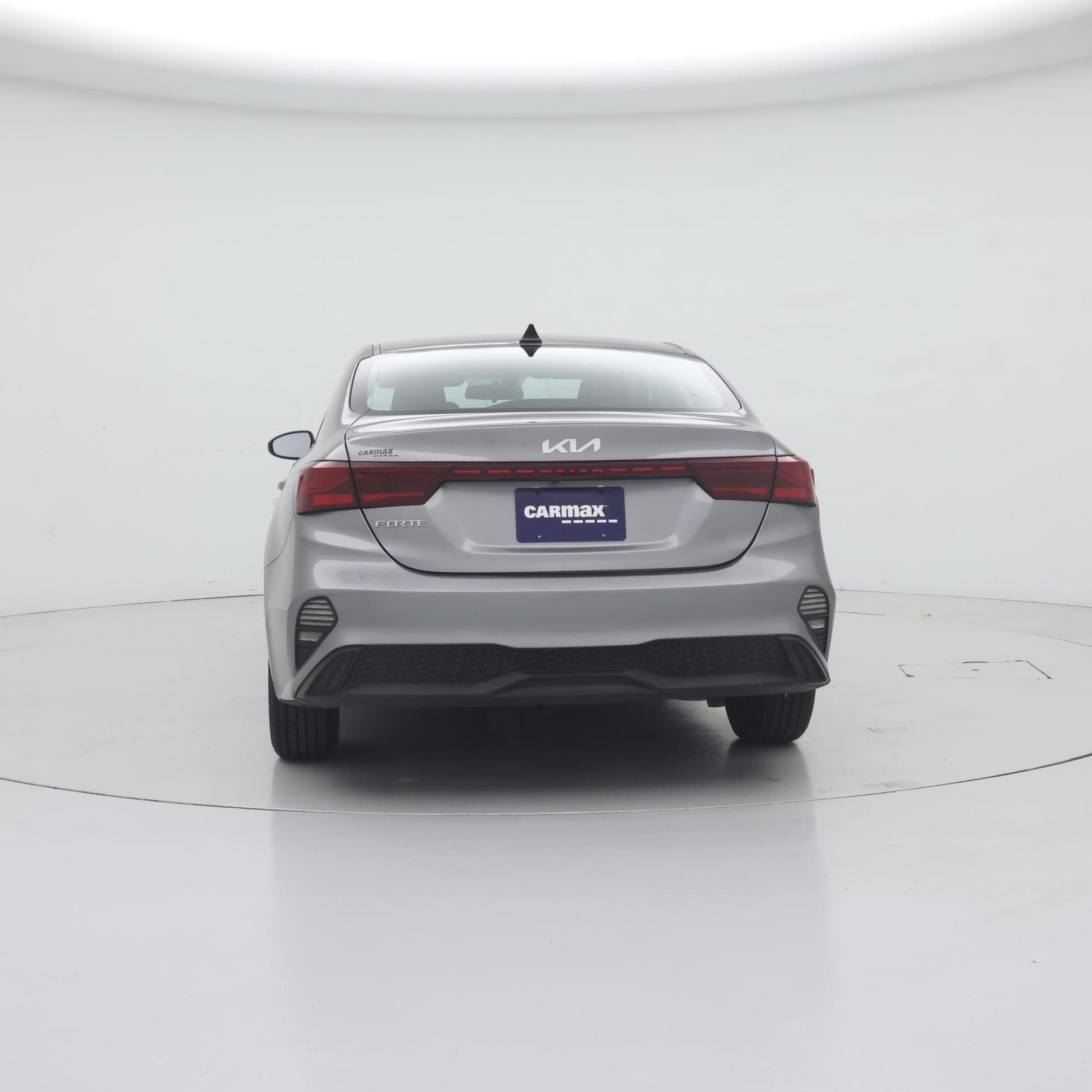 Thumbnail: 2023 Kia Forte - 6