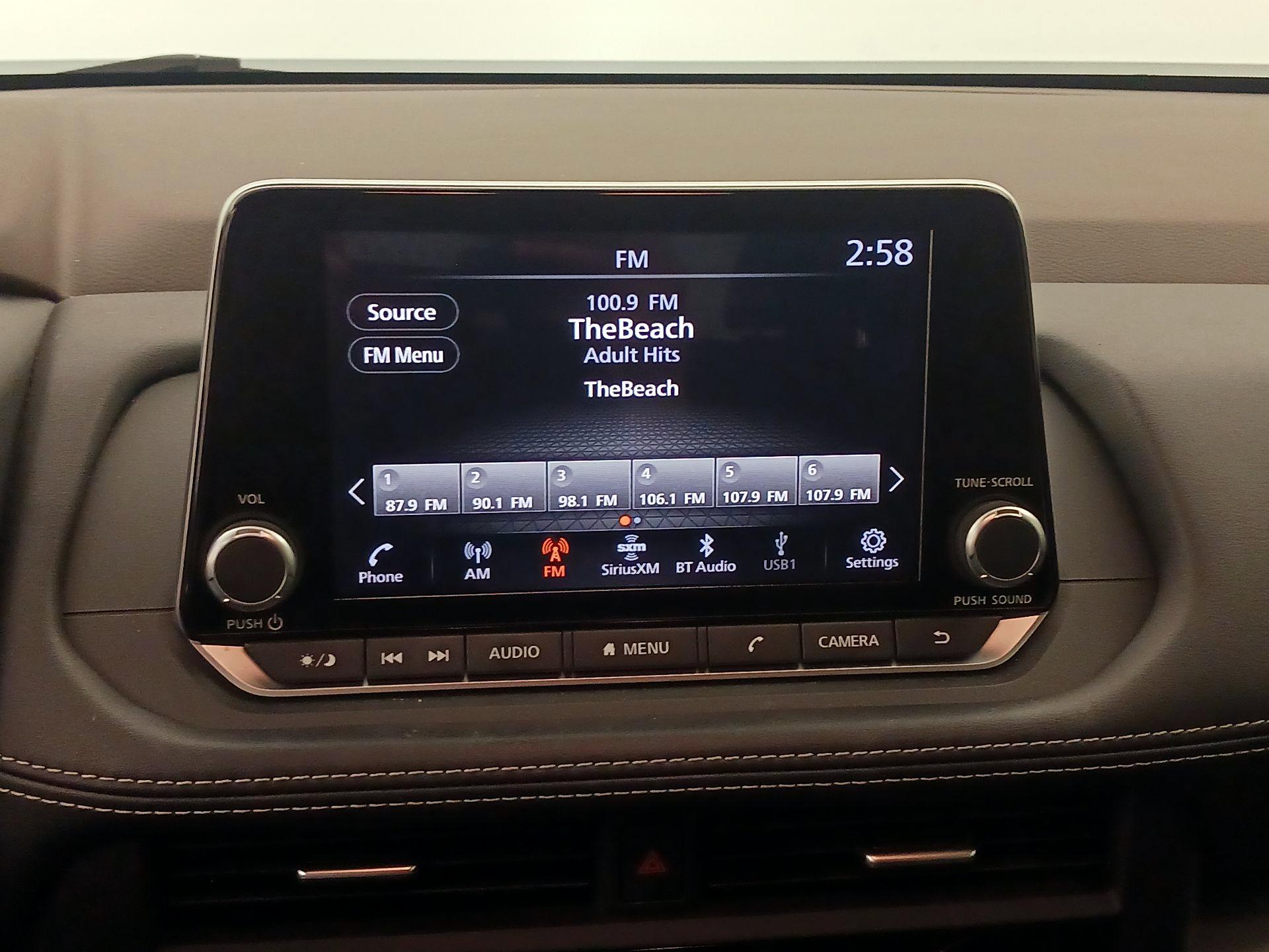 Thumbnail: 2023 Nissan Rogue - 15