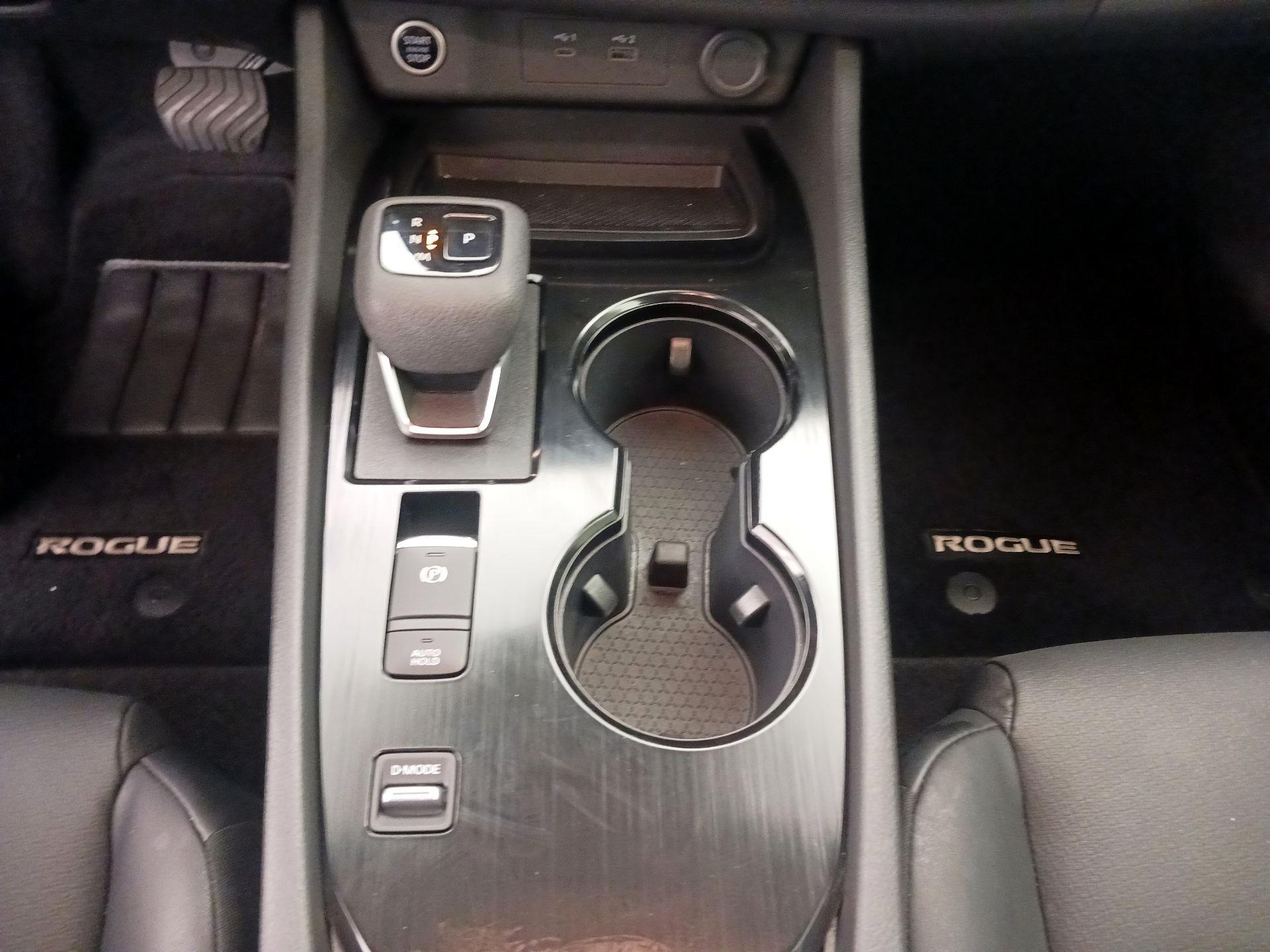 Thumbnail: 2023 Nissan Rogue - 17