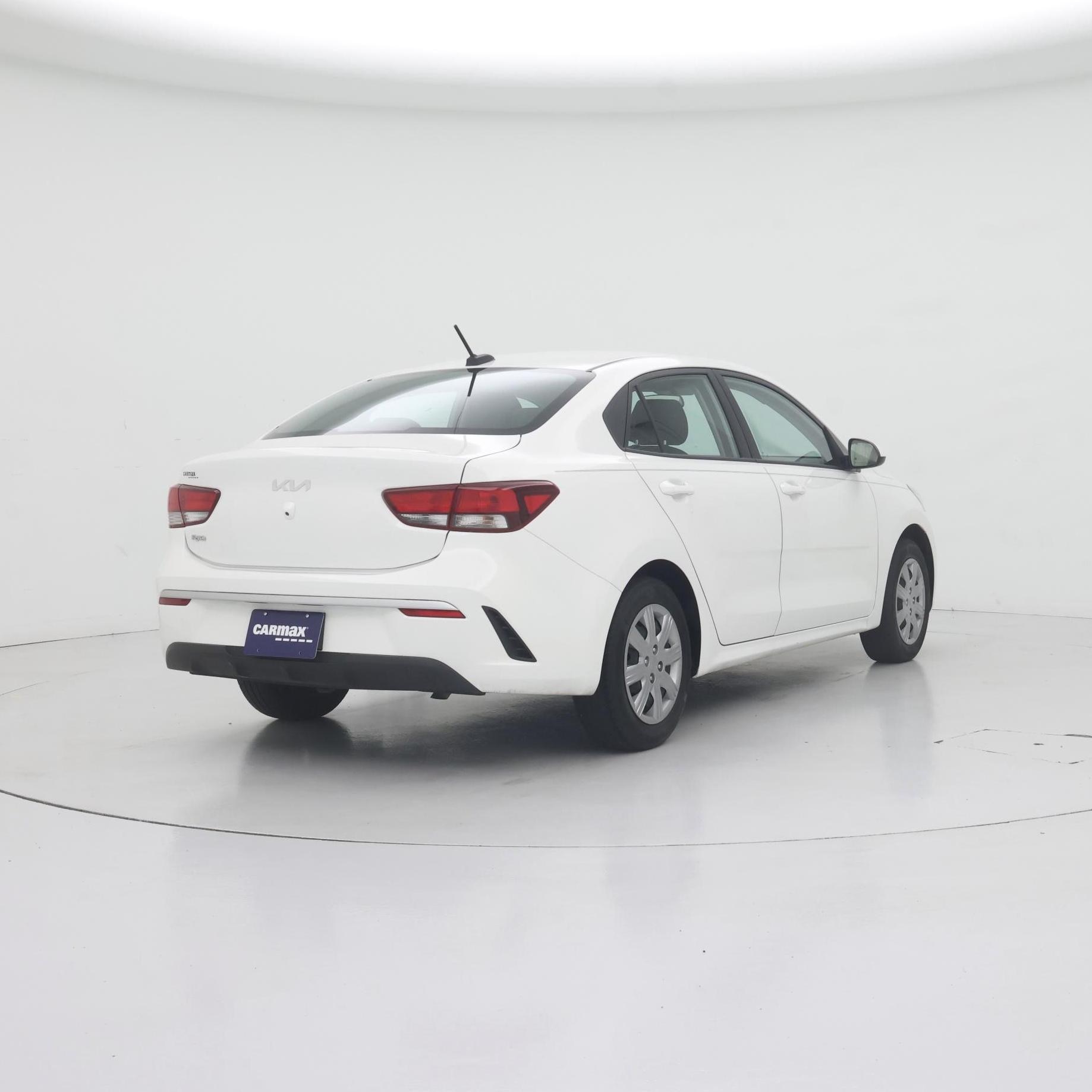 Thumbnail: 2023 Kia Rio - 8