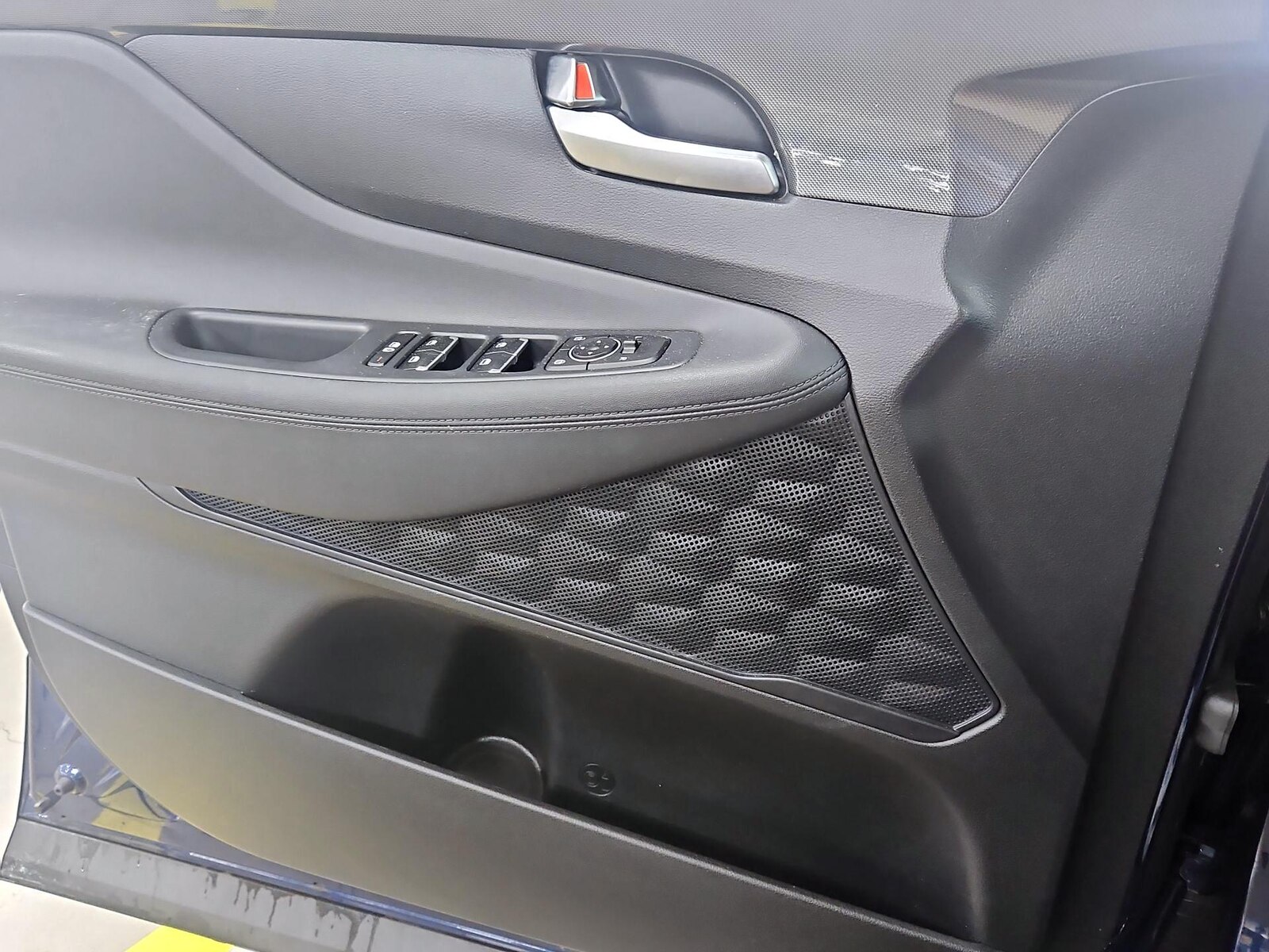 2023 Hyundai Santa Fe SE - Photo 13