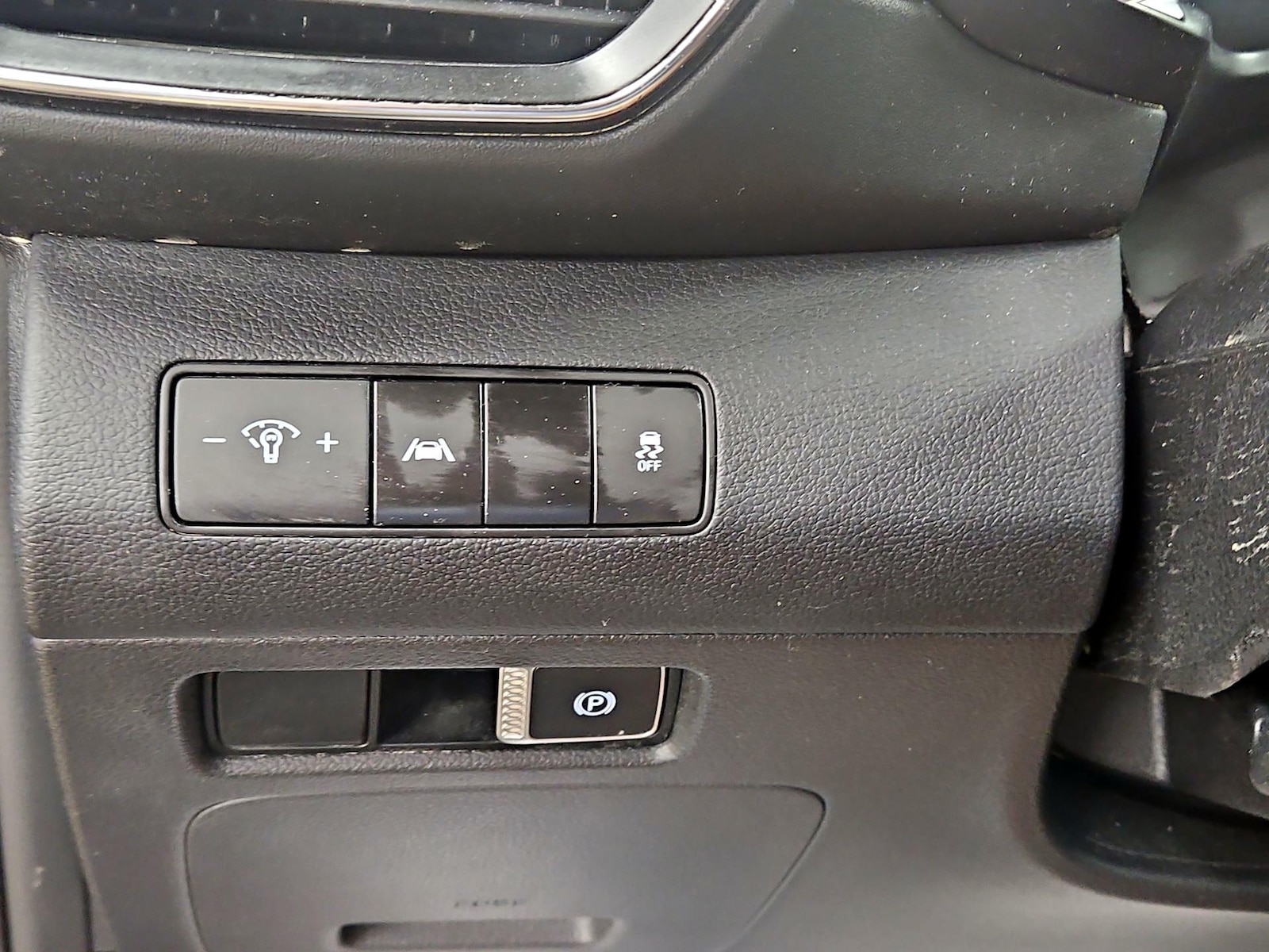2023 Hyundai Santa Fe SE - Photo 14