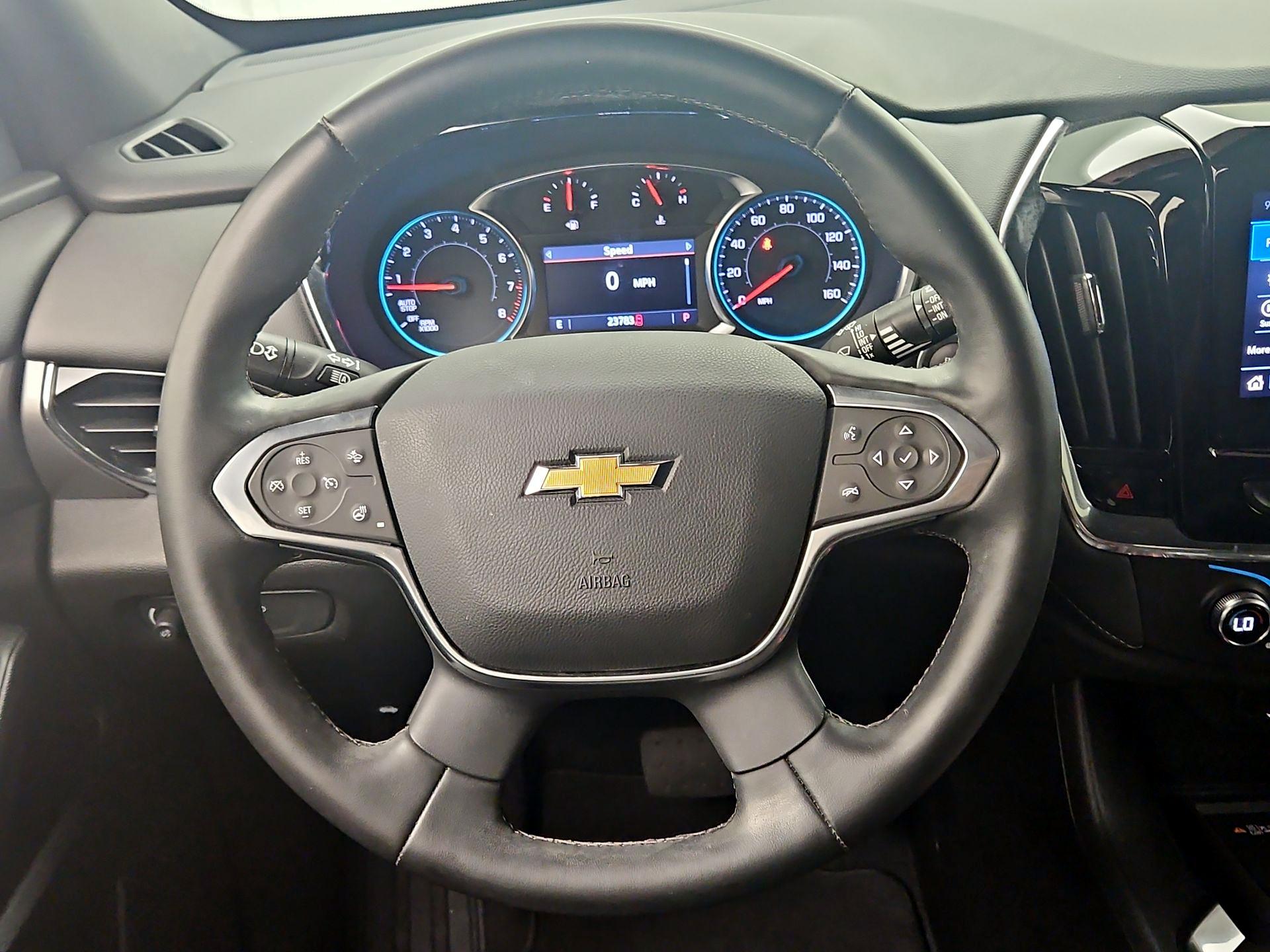 Thumbnail: 2023 Chevrolet Traverse - 10