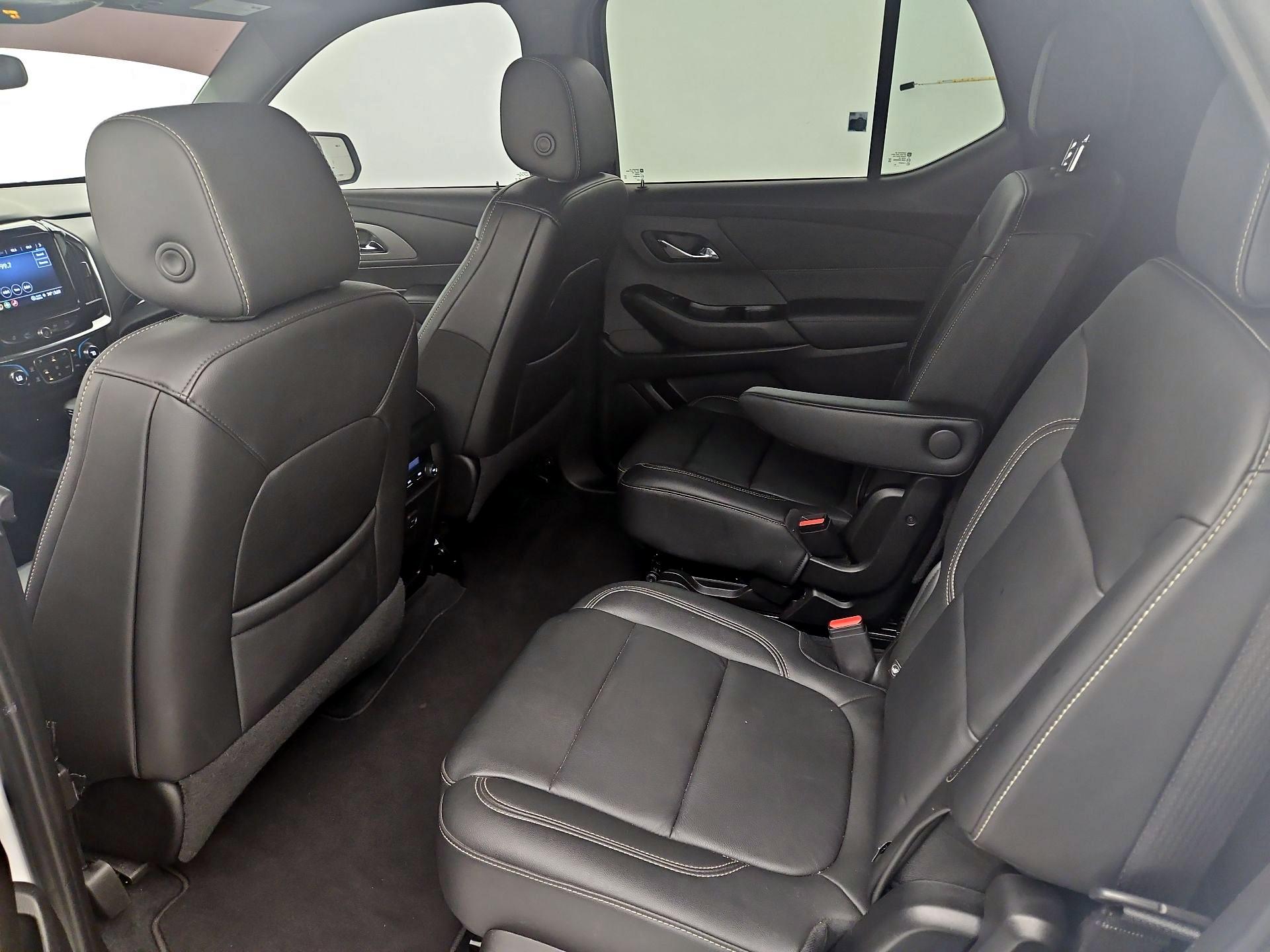 Thumbnail: 2023 Chevrolet Traverse - 19