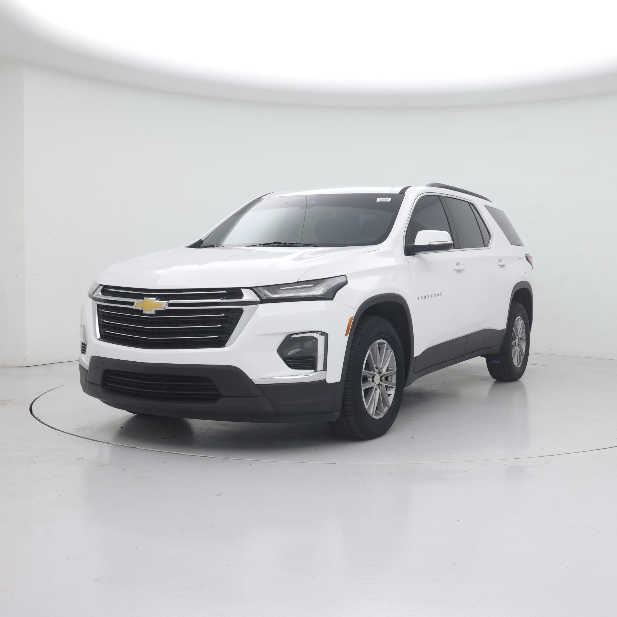 Thumbnail: 2023 Chevrolet Traverse - 4
