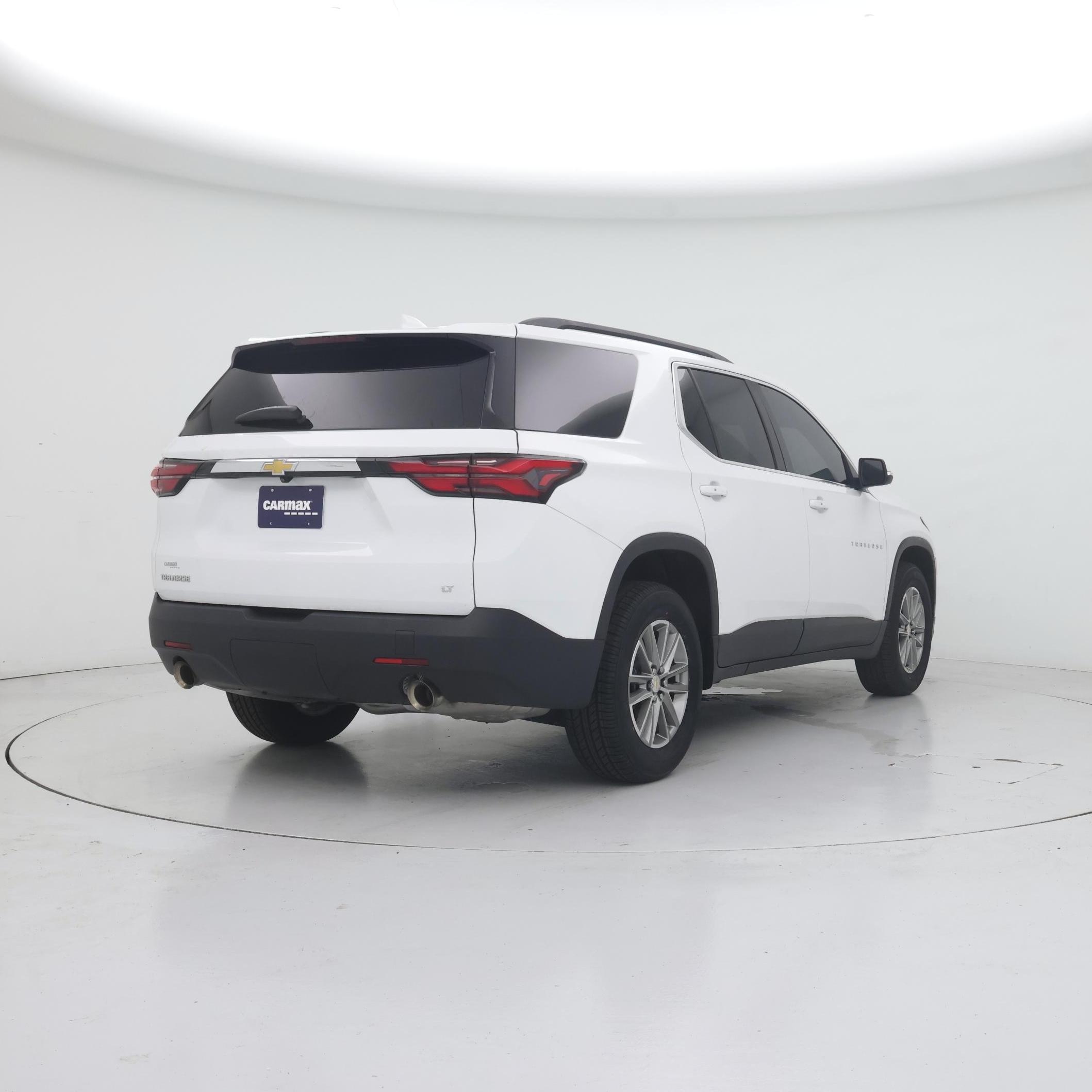 Thumbnail: 2023 Chevrolet Traverse - 8