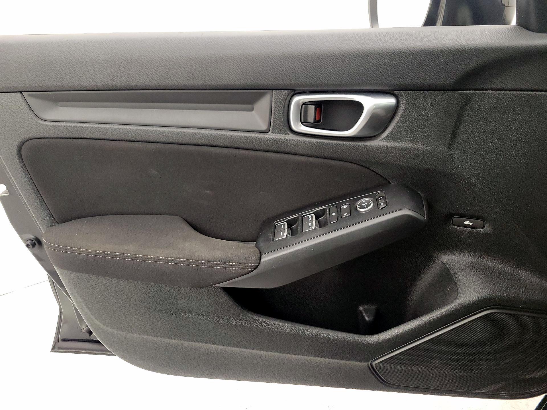 Thumbnail: 2024 Honda Civic - 12