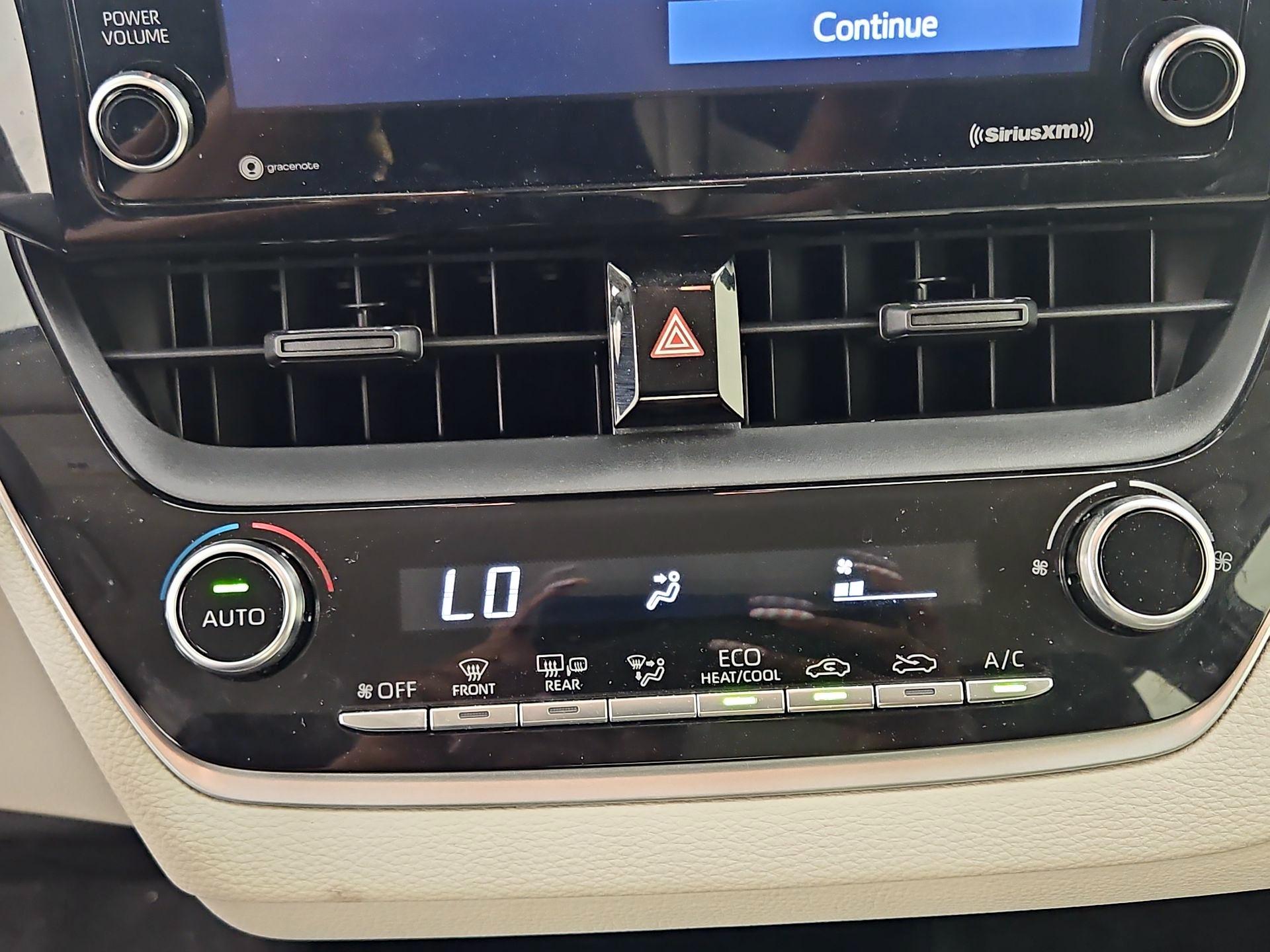 Thumbnail: 2021 Toyota Corolla - 16