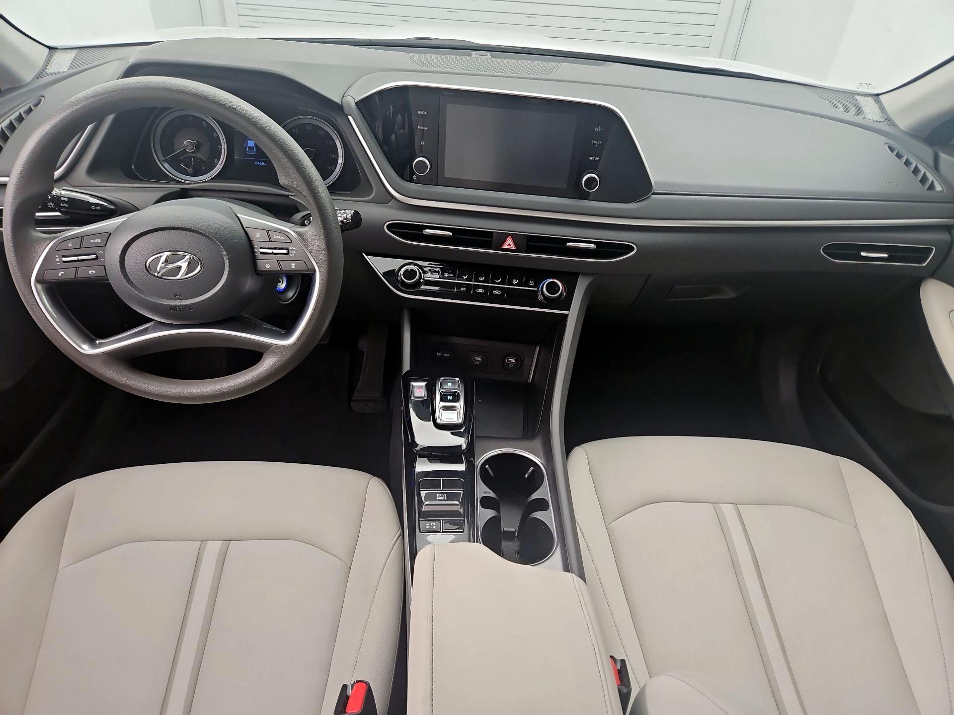 Thumbnail: 2023 Hyundai Sonata - 9