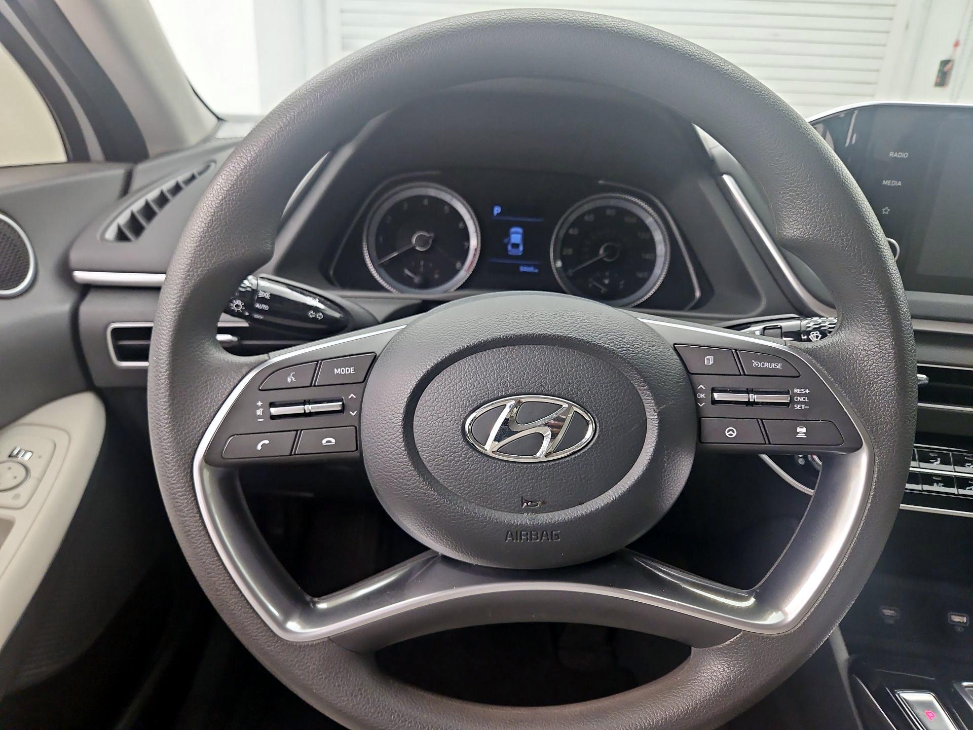 Thumbnail: 2023 Hyundai Sonata - 10