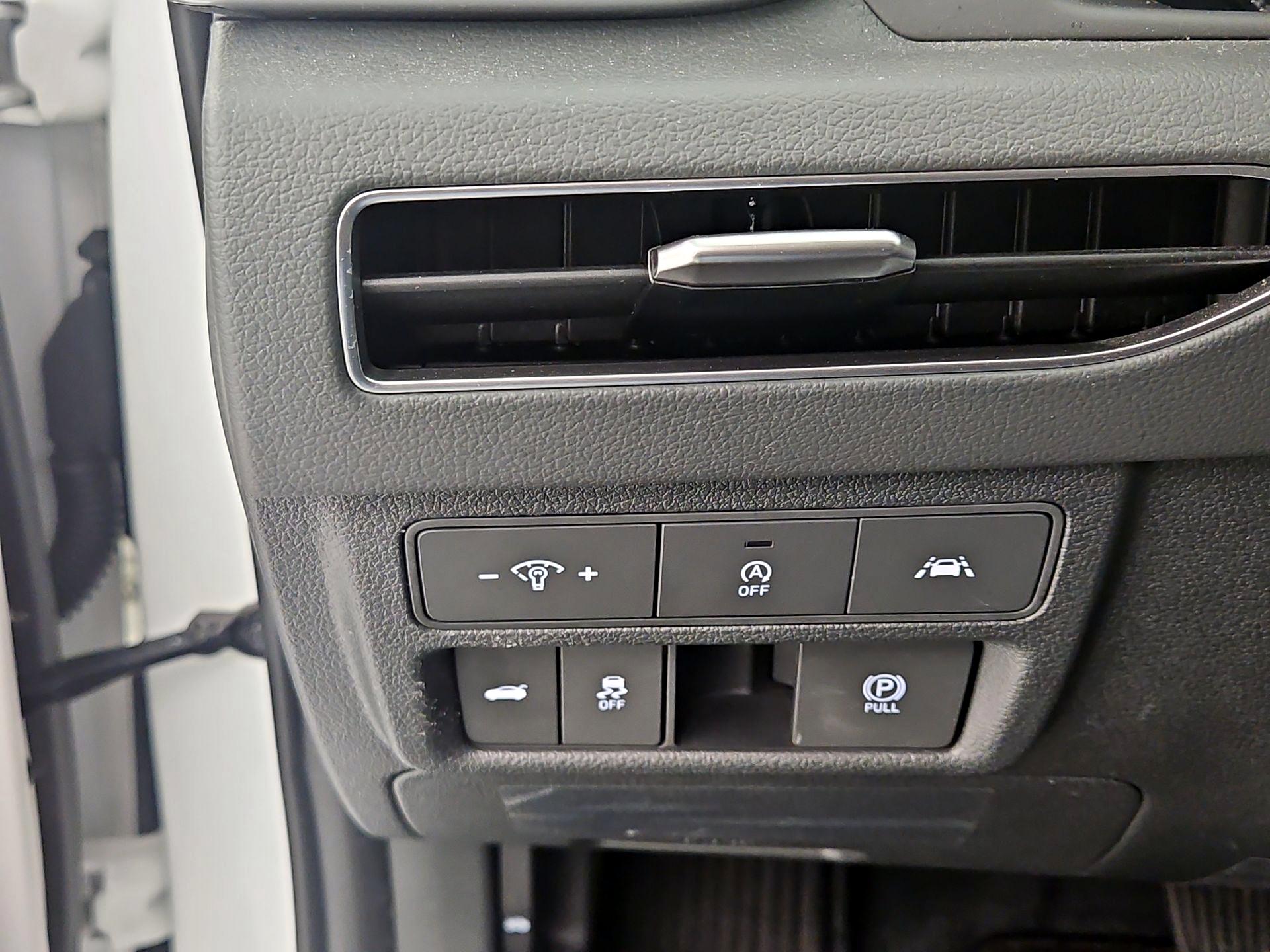 Thumbnail: 2023 Hyundai Sonata - 13