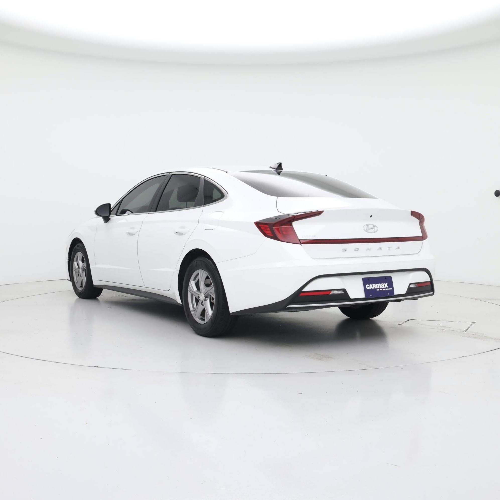 Thumbnail: 2023 Hyundai Sonata - 2