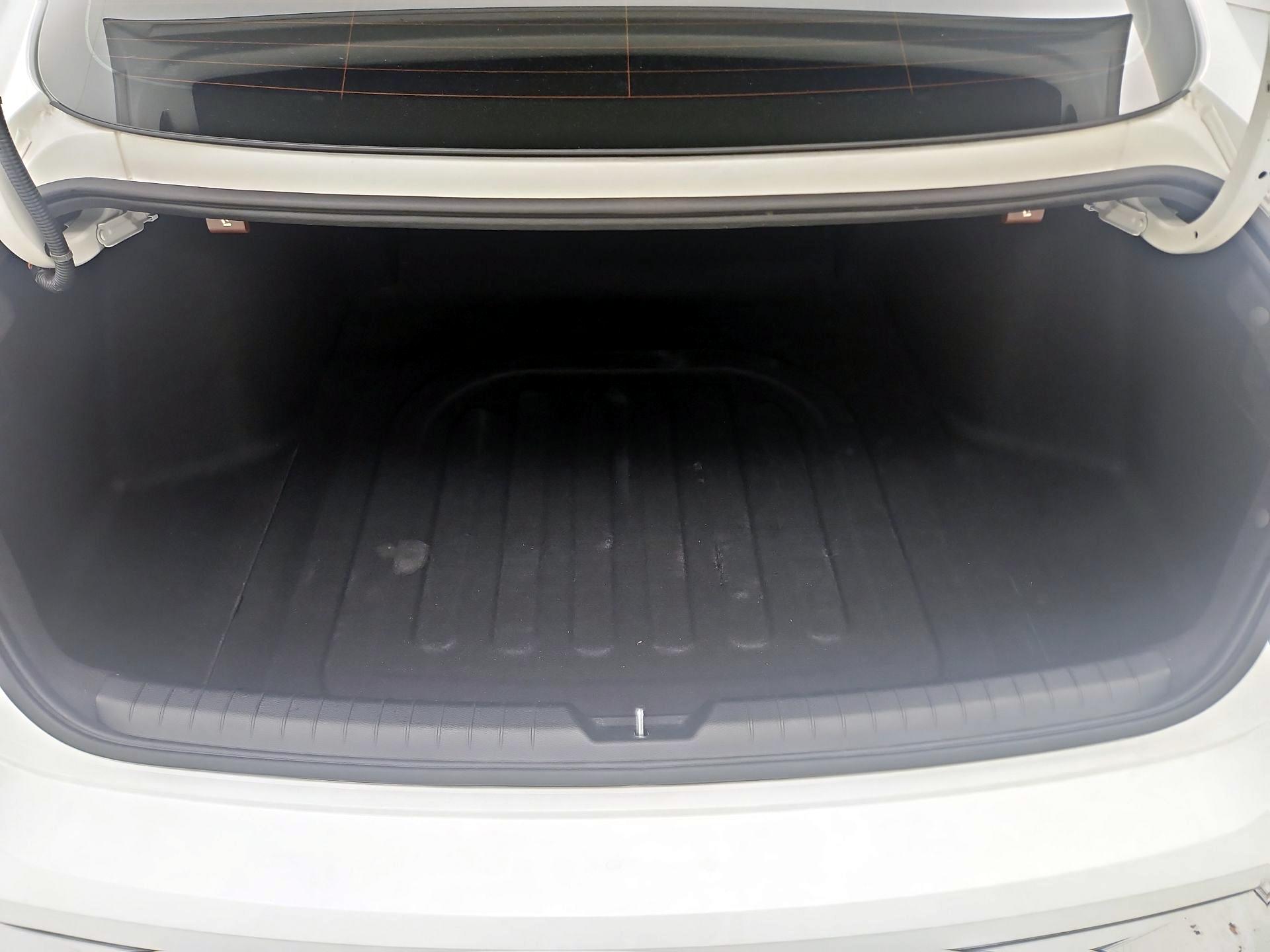 Thumbnail: 2023 Hyundai Sonata - 20