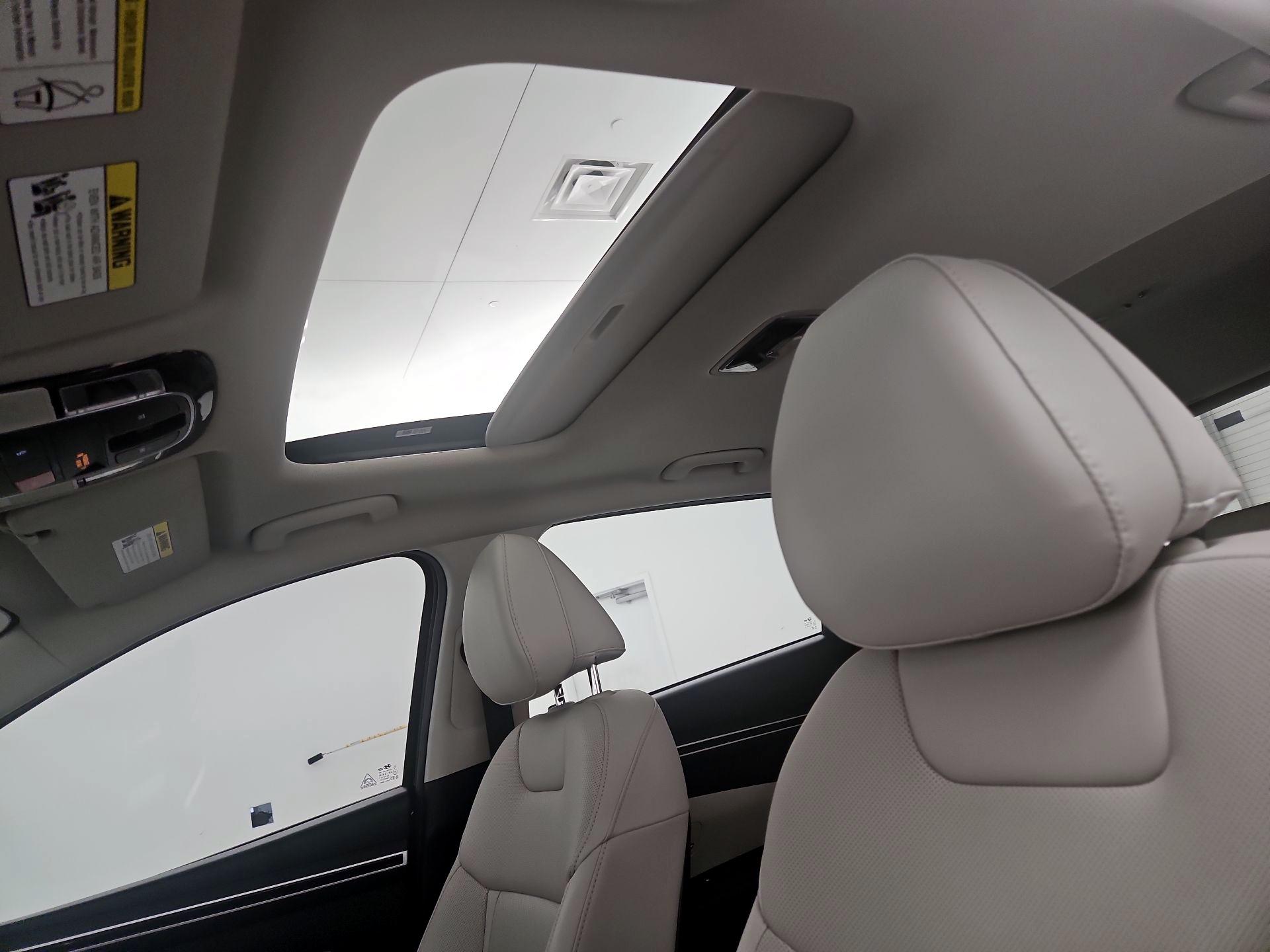 Thumbnail: 2023 Hyundai Tucson - 19