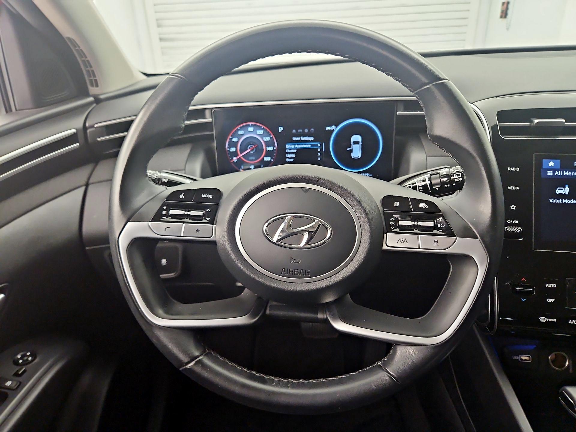 Thumbnail: 2023 Hyundai Tucson - 10