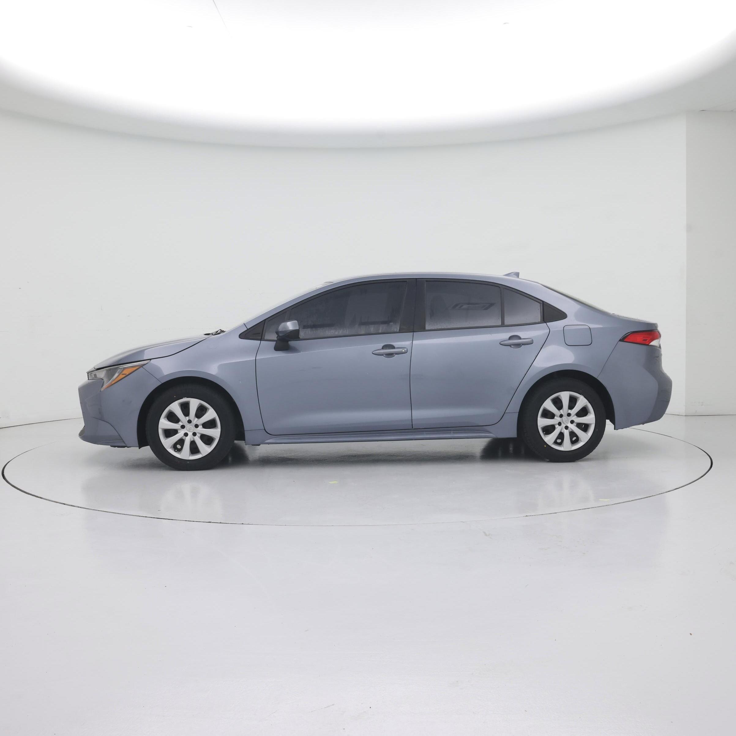 Thumbnail: 2021 Toyota Corolla - 3