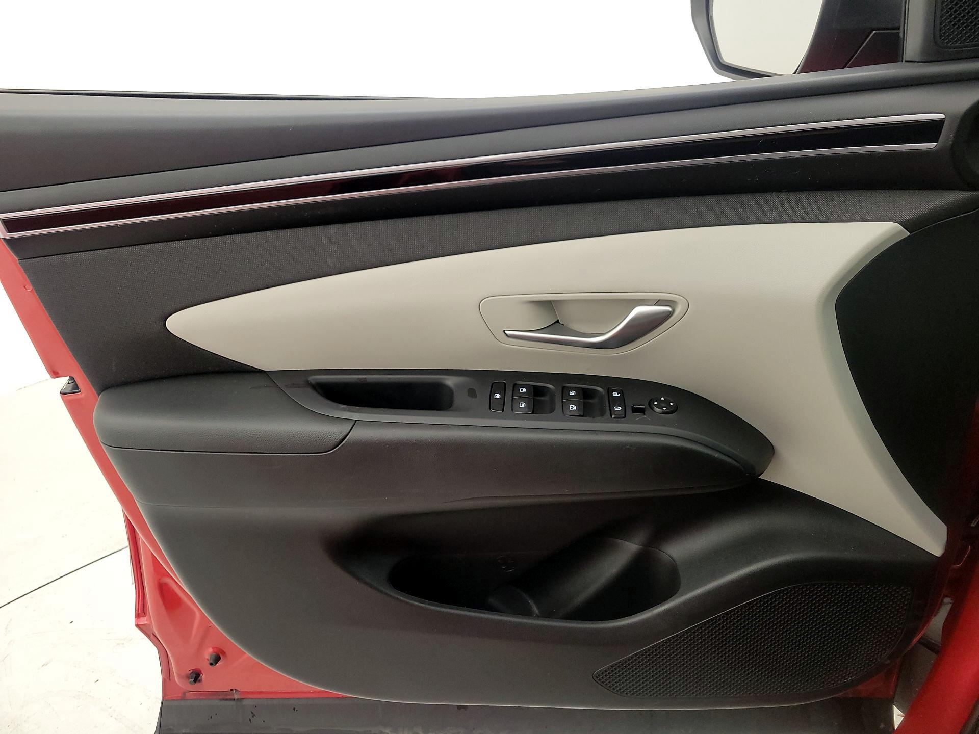 Thumbnail: 2023 Hyundai Tucson - 12