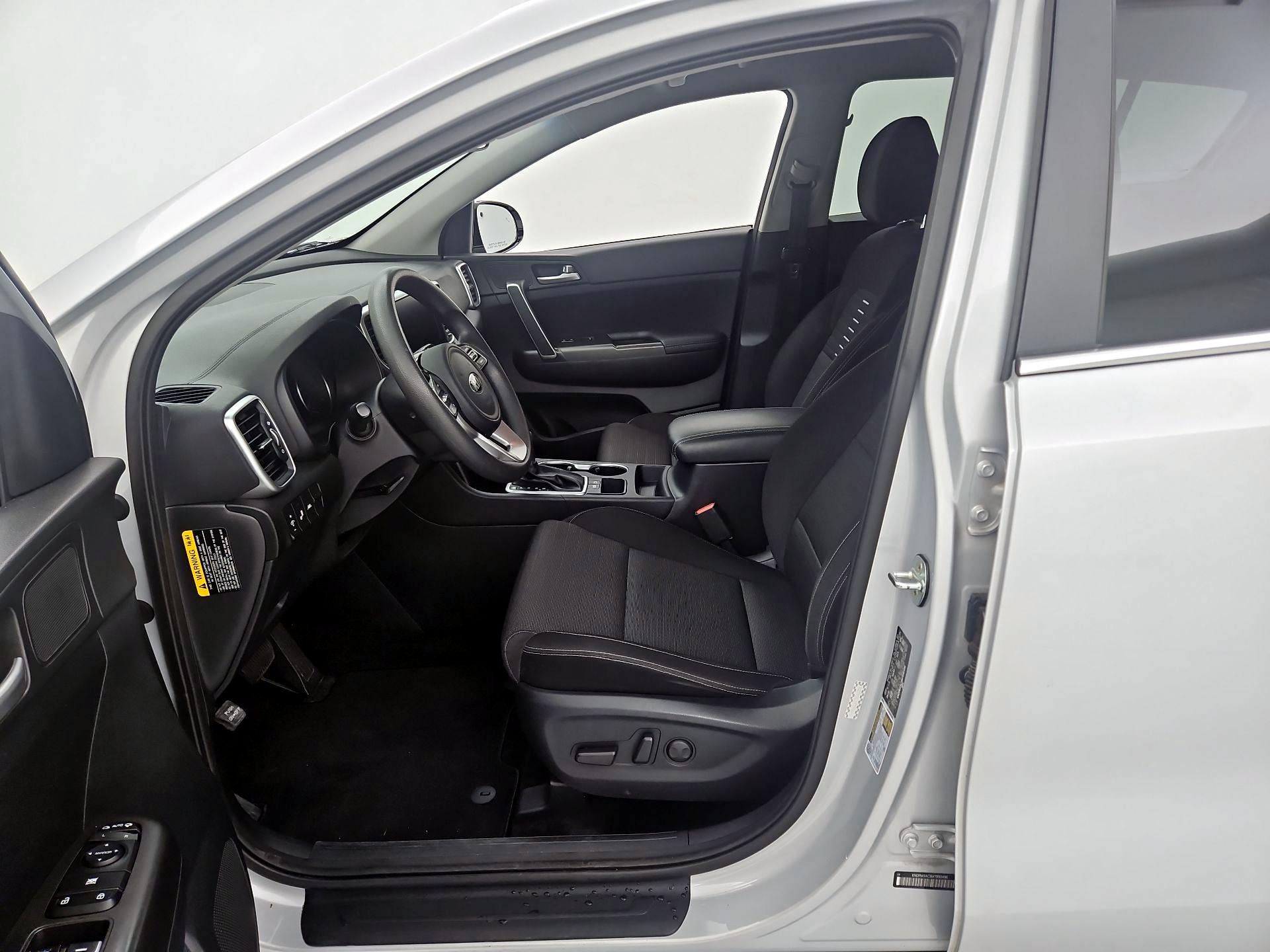 Thumbnail: 2021 Kia Sportage - 11