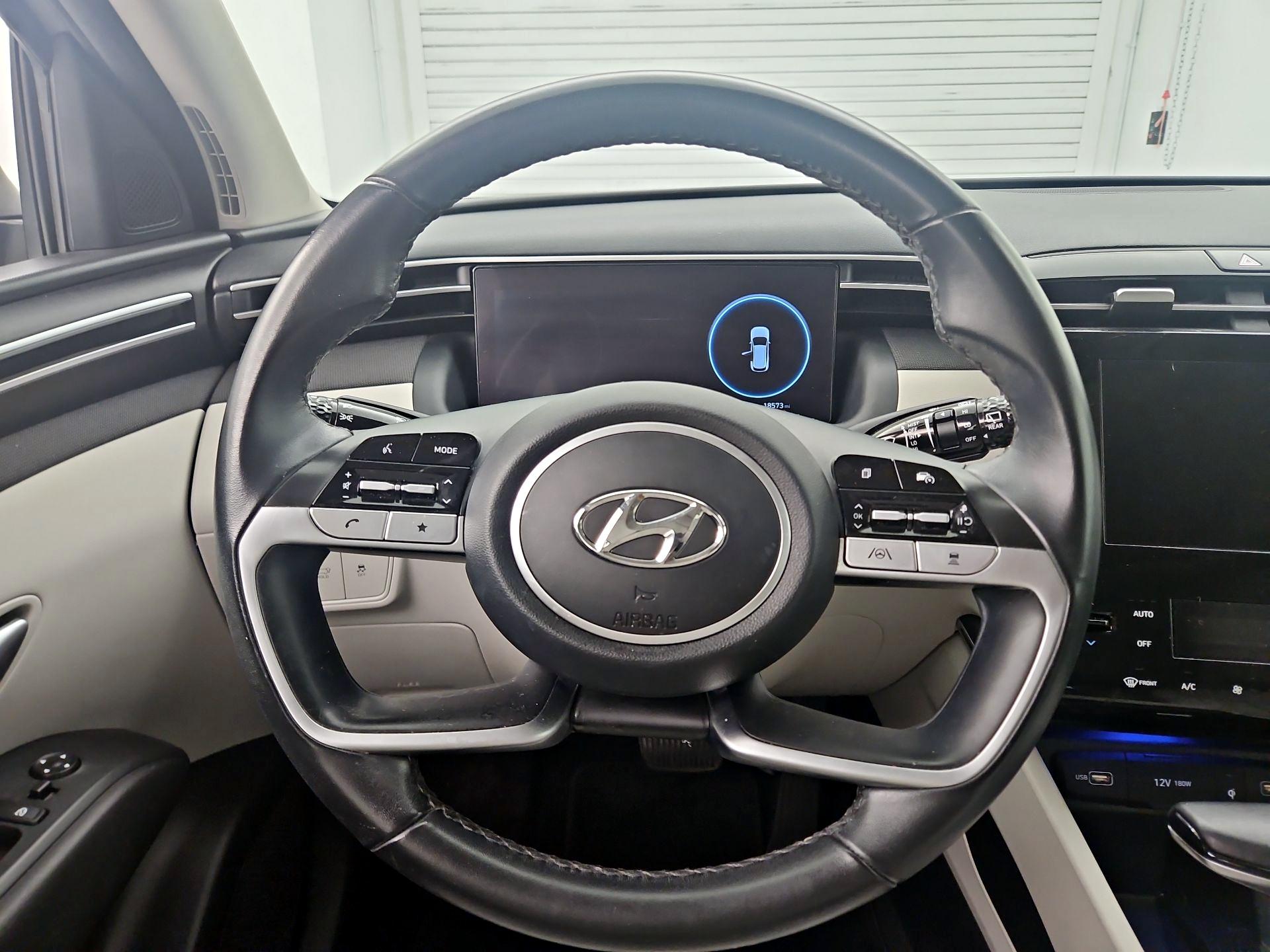 Thumbnail: 2023 Hyundai Tucson - 10