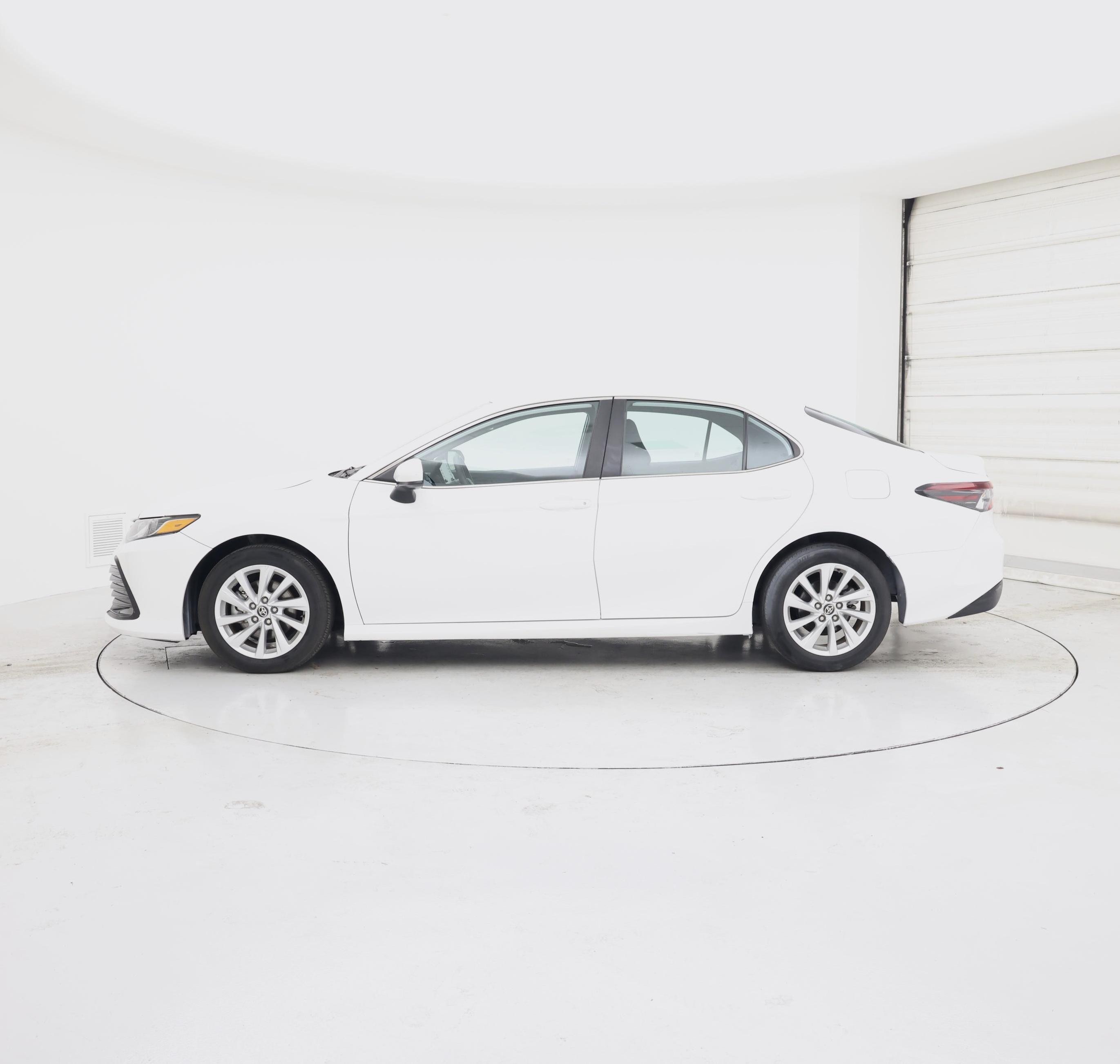 Thumbnail: 2024 Toyota Camry - 3