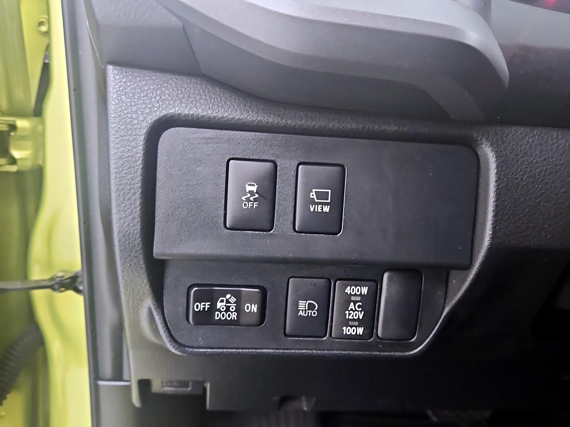 Thumbnail: 2023 Toyota Tacoma - 13